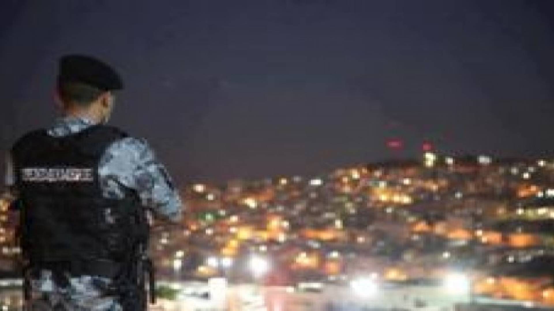 عمان: تكسير 6 مركبات واطلاق نار في اول أيام شهر رمضان