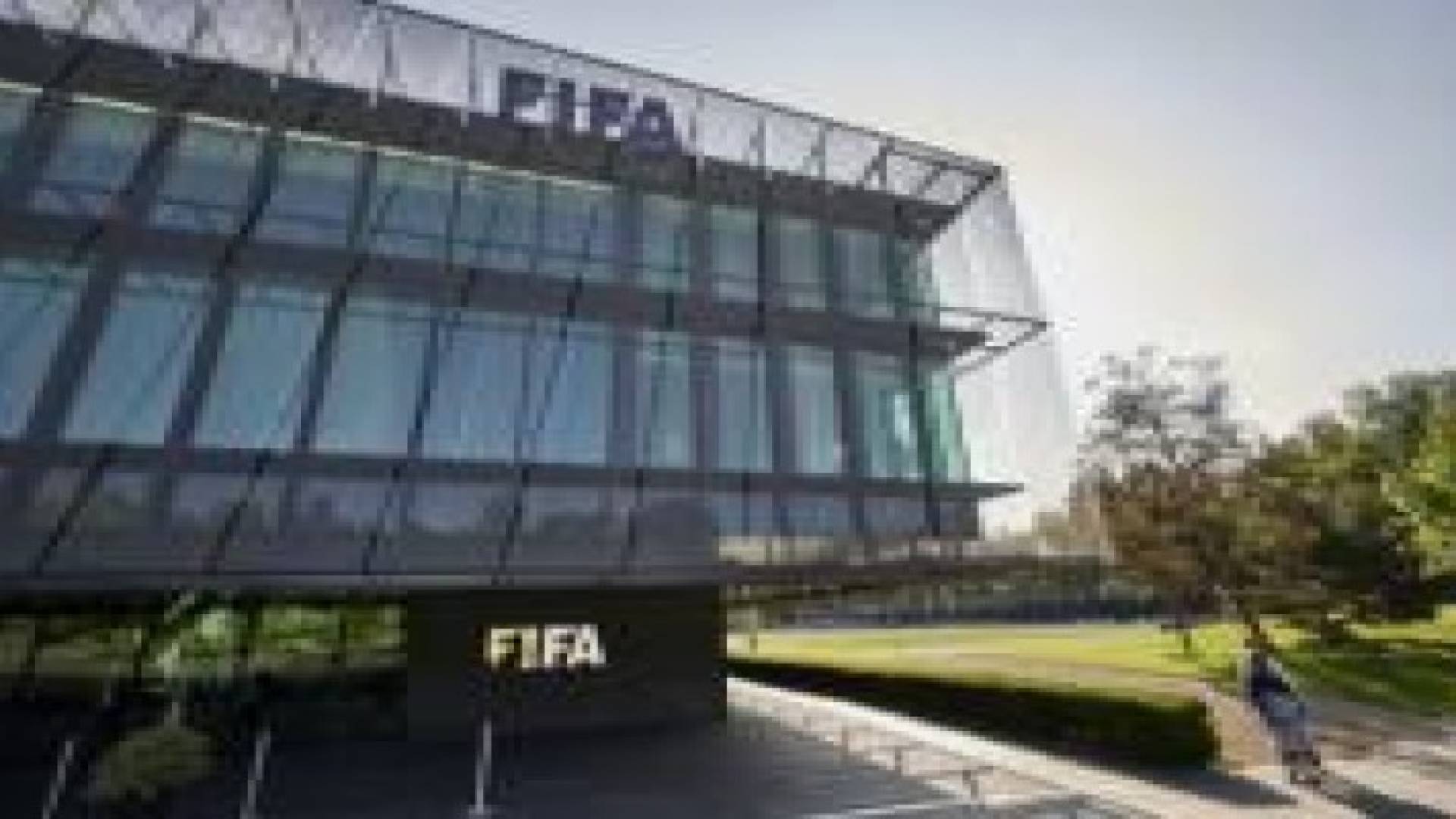 رئيس الاتحاد الليبيري ينوي الترشح لانتخابات رئاسة الاتحاد الدولي