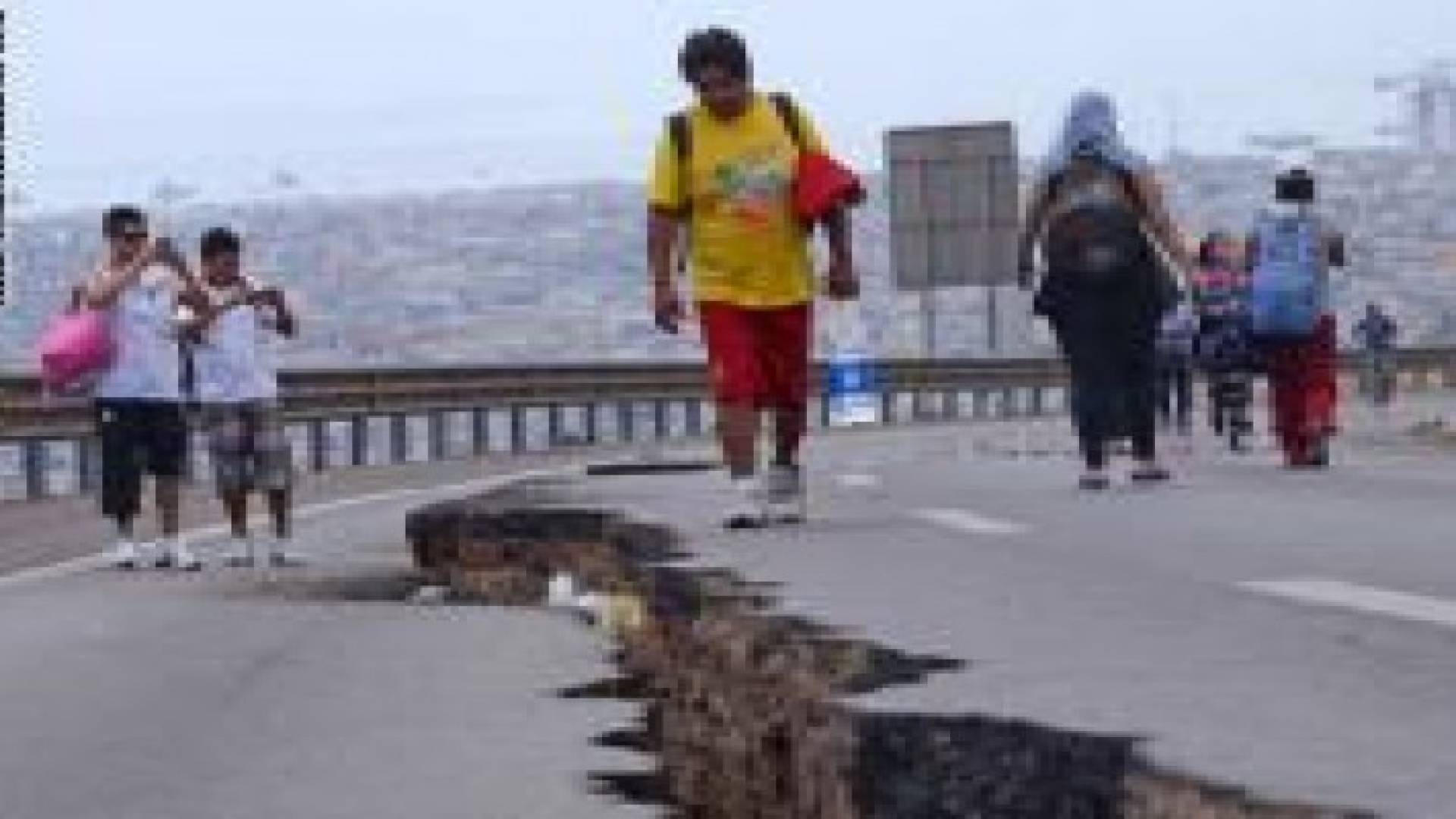 زالزال قوي يضرب غرب تشيلي
