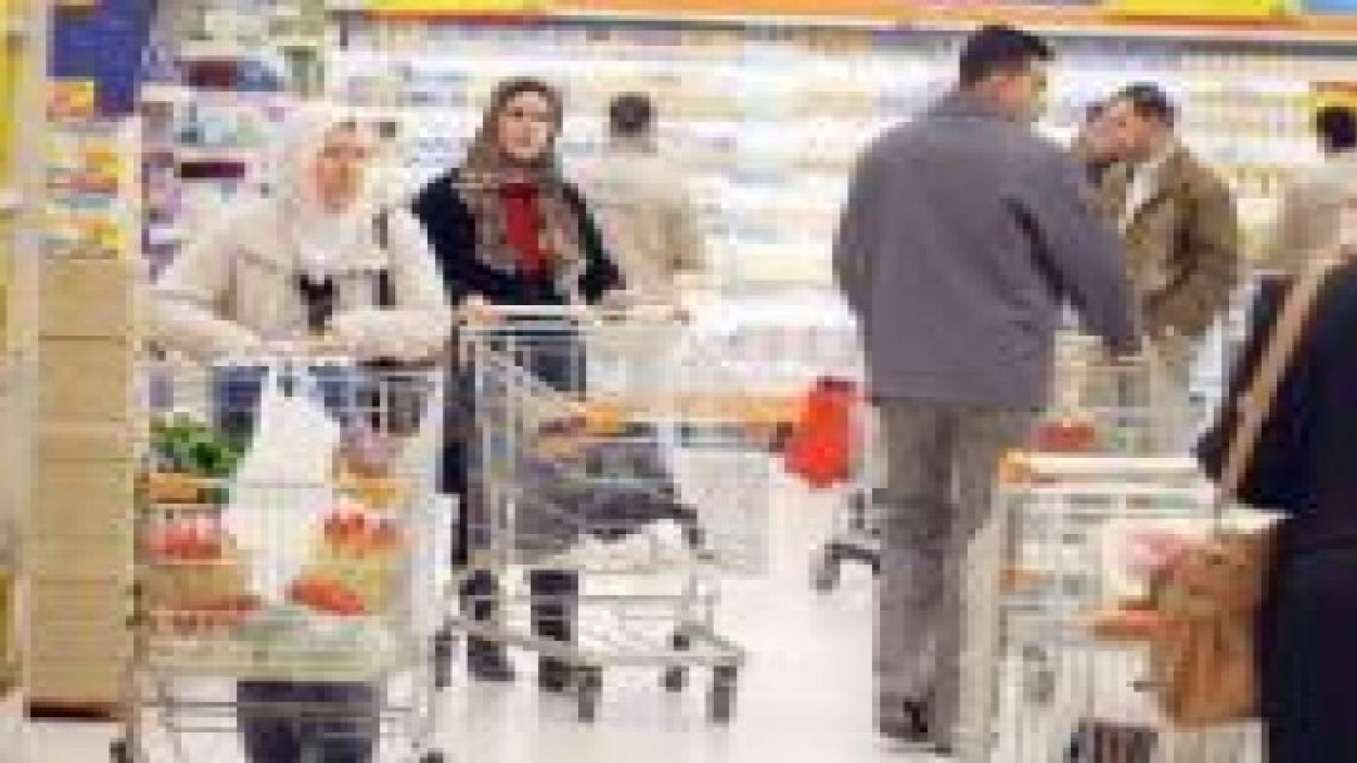 "حماية المستهلك" تنصح بعدم الشراء بكميات كبيرة