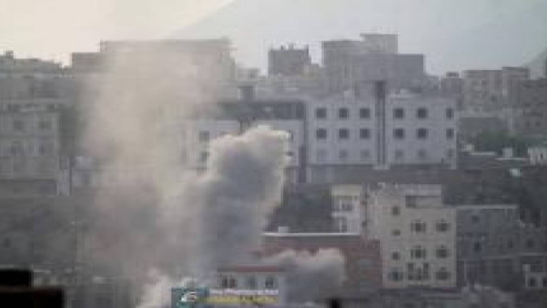 4 قتلى و 22 جريحا في قصف الحوثيين لأحياء سكنية بمدينة تعز اليمنية