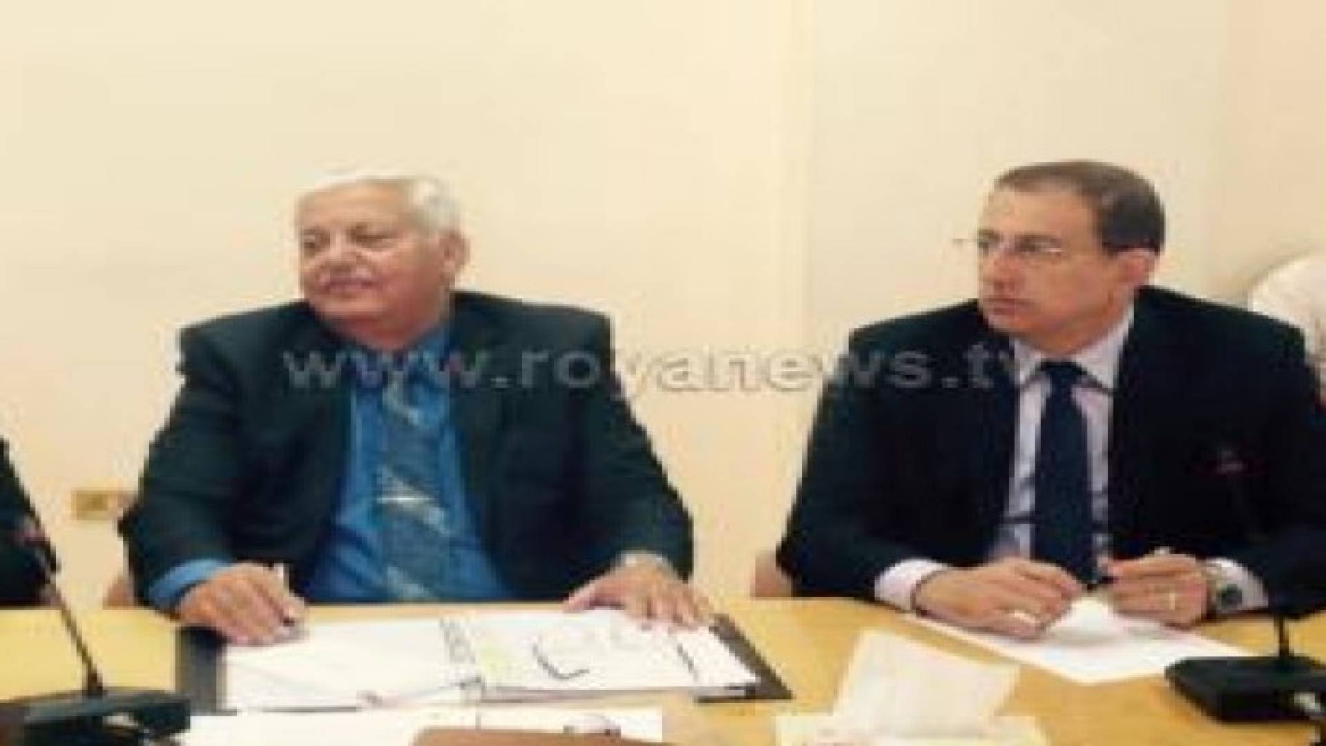 الحافظ: 128 مليون ديون الملكية الاردنية 15 مليون منها أجور لمجموعة المطار