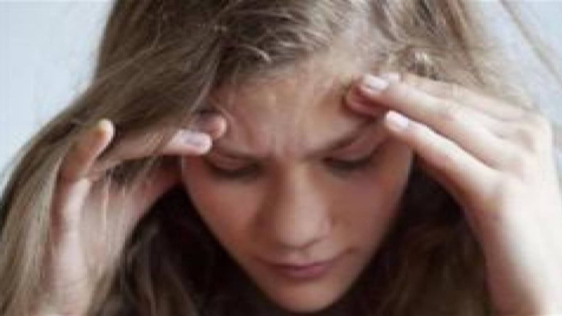 انفصال الوالدين يزيد خطر الأمراض النفس جسدية لدى المراهقين‬