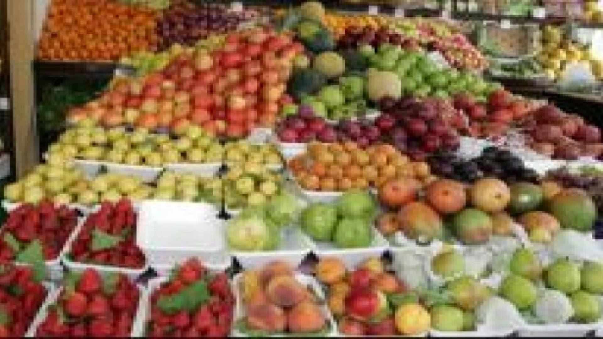 "الزراعة": تصدير الخضار والفواكه الى العراق عن طريق الكويت