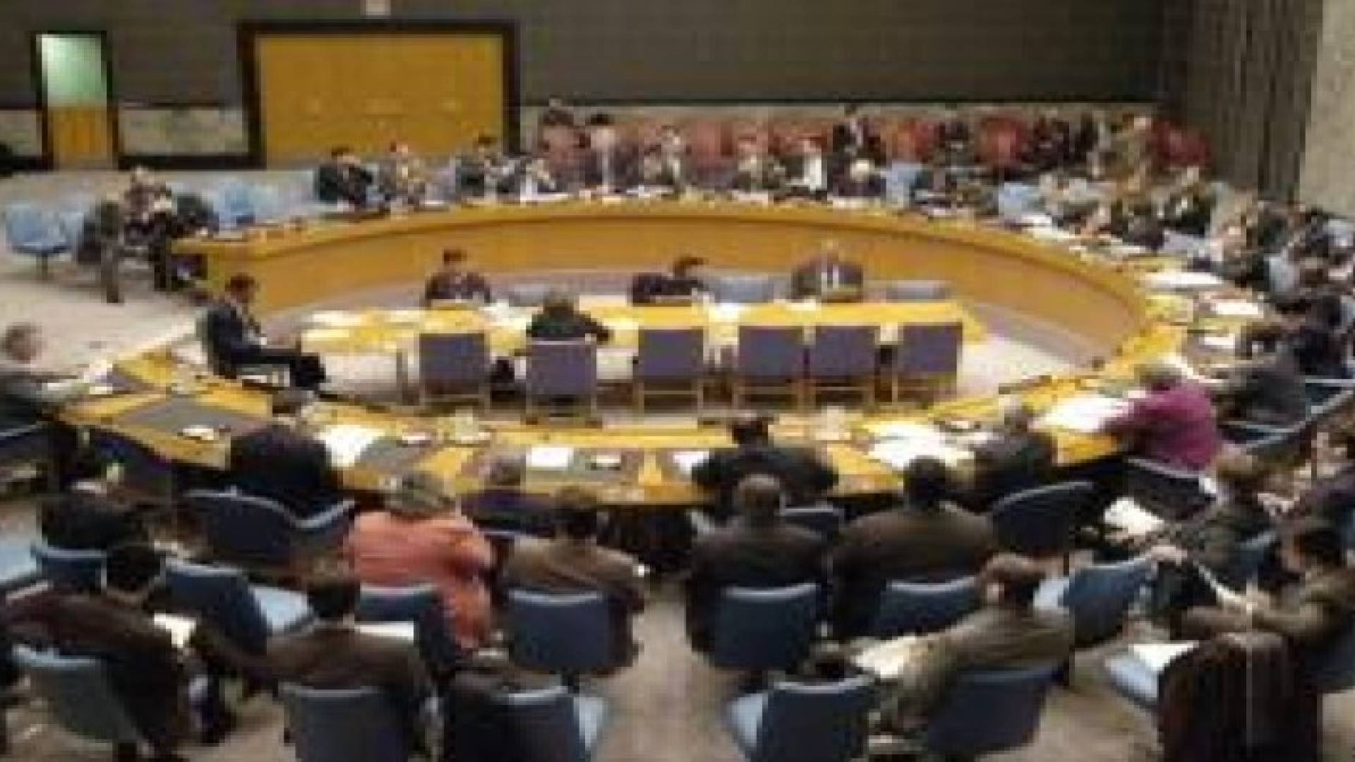مجلس الأمن يطالب اليمنيين بجولة مفاوضات جديدة "دون شروط"