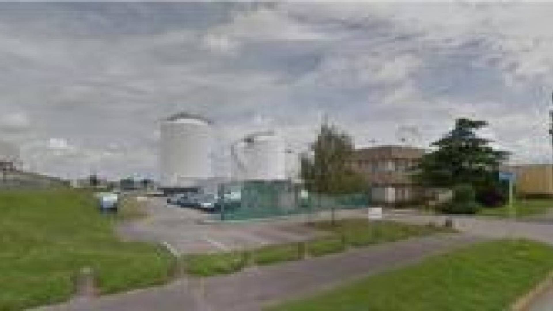 فرنسا: رجل يحمل راية داعش يقتحم مصنعا بمدينة ليون وأنباء عن قتلى.. صور