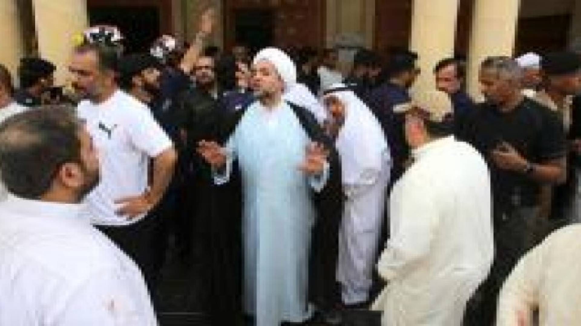 الكويت تعتقل مالك السيارة التي أقلت انتحاري "الصوابر"