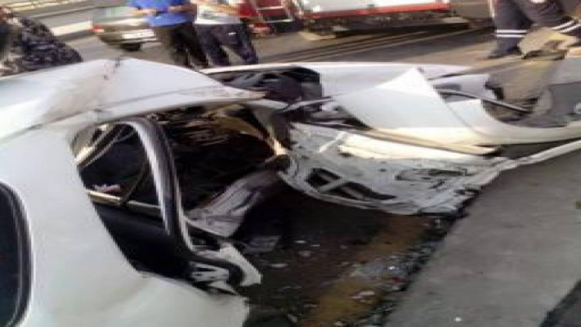 وفاتان و 4 اصابات في حادث تصادم بالسلط .. صور