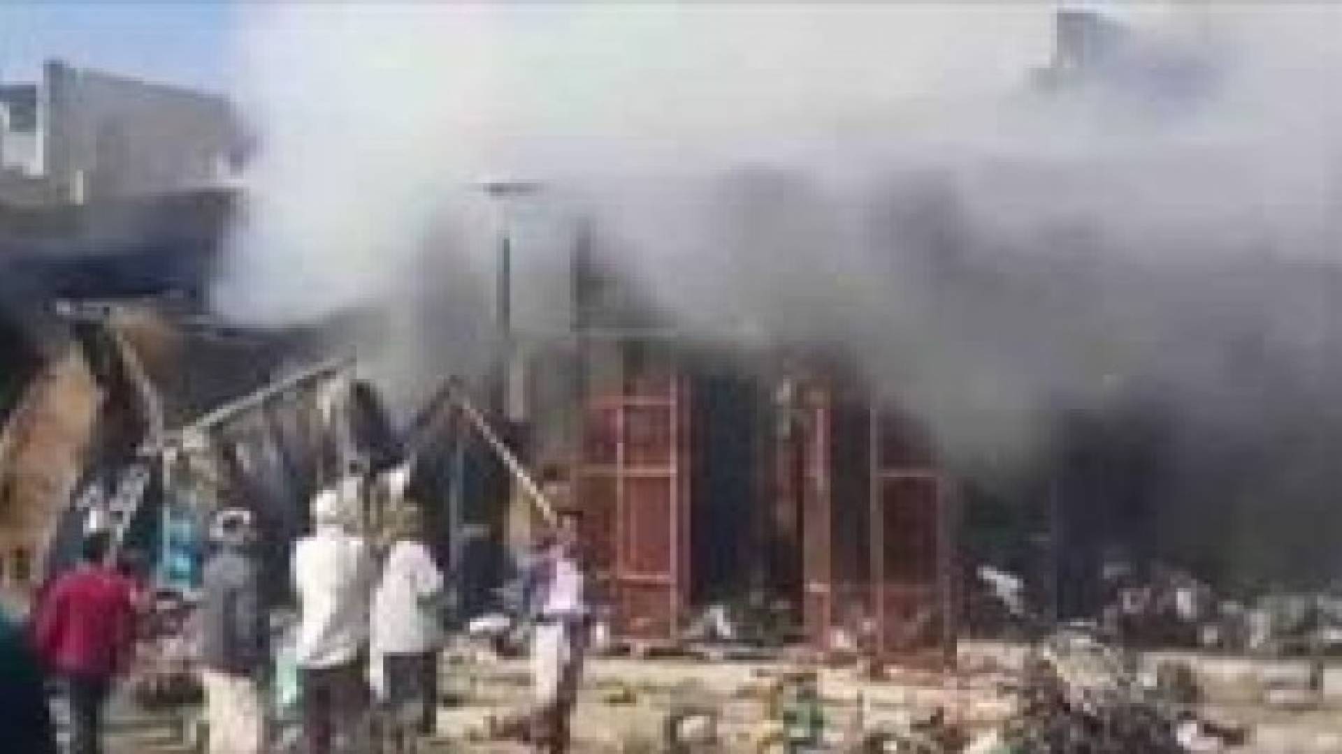 قتلى وجرحى جراء انفجار سيارة مفخخة بصنعاء