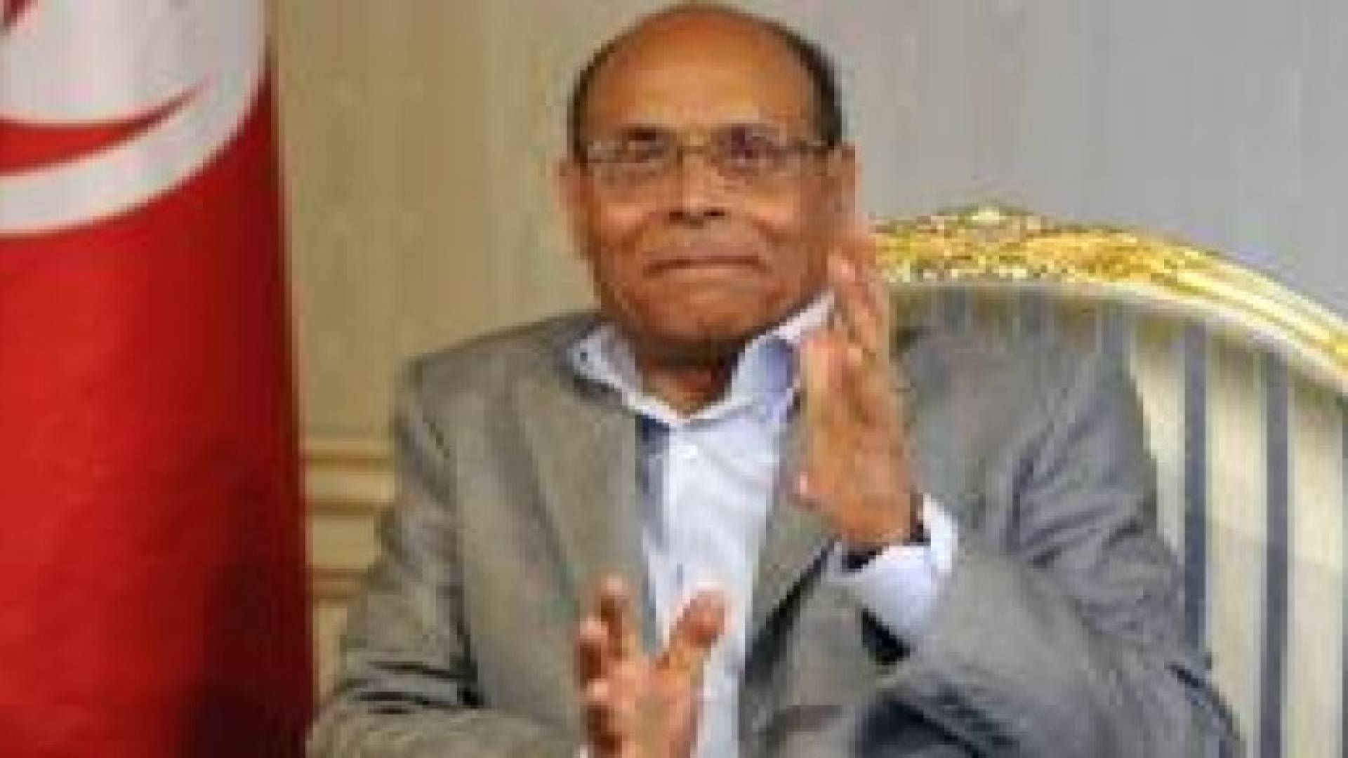 إسرائيل ترحل المرزوقي إلى باريس فجر الثلاثاء