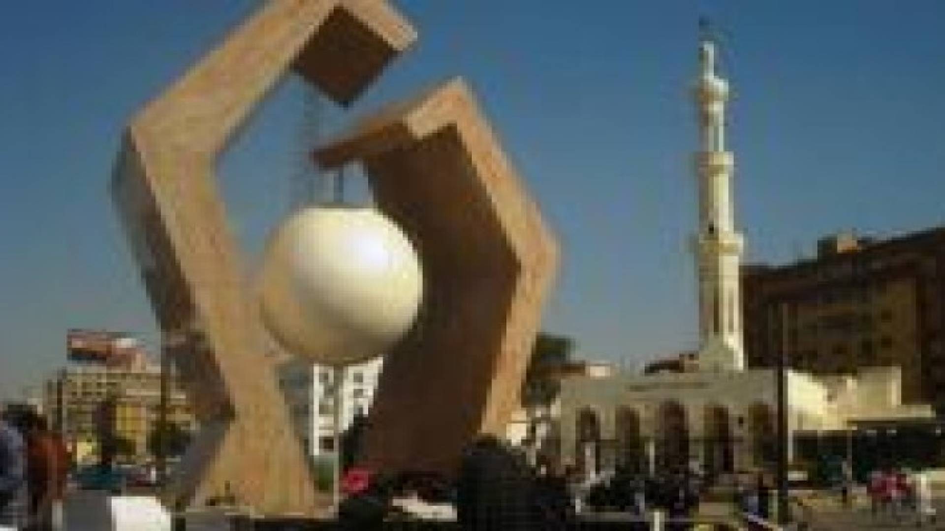 مصر تطلق اسم هشام بركات على ميدان رابعة العدوية