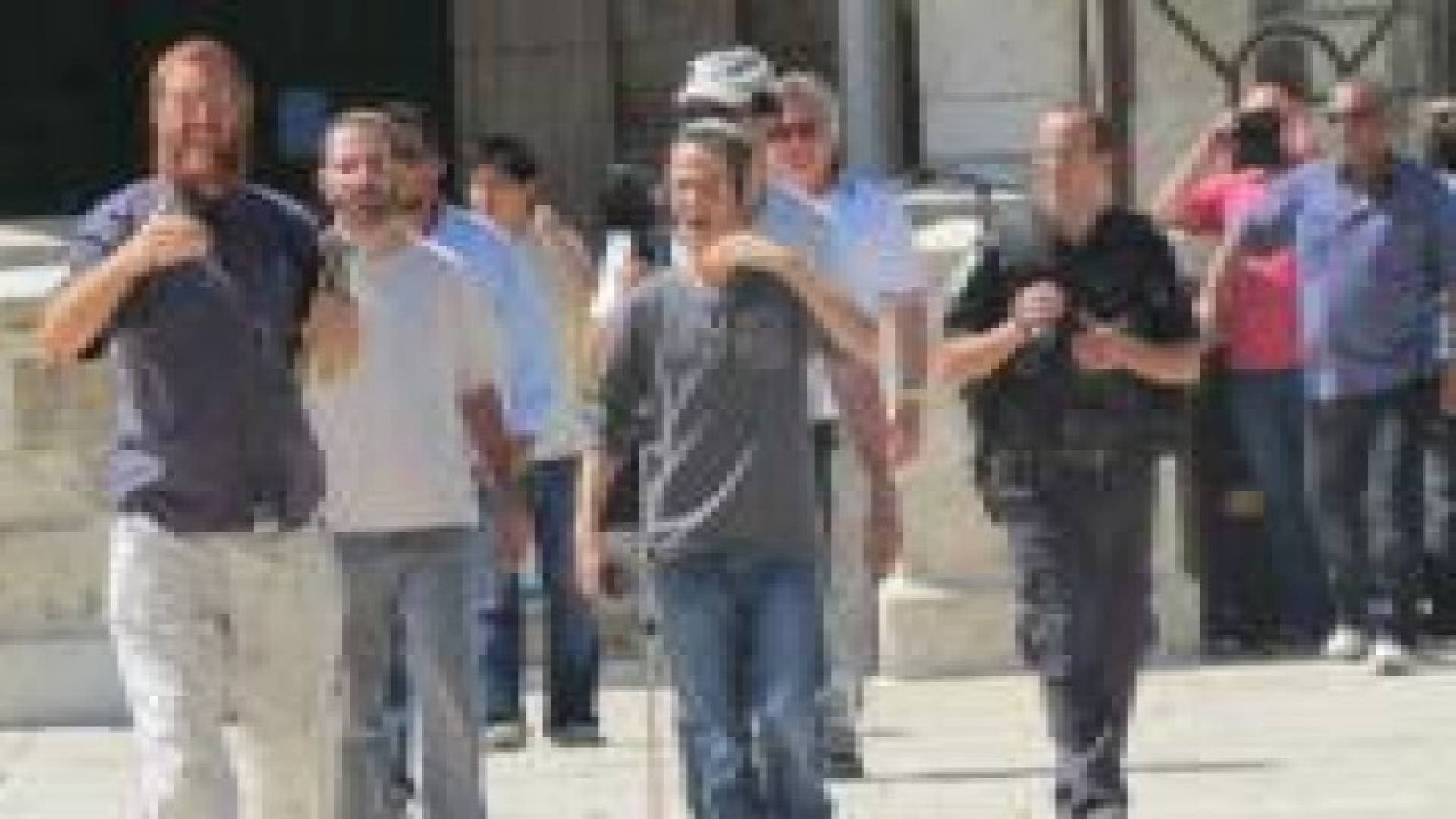 المستوطنون يتظاهرون قرب نابلس لمطالبه نتنياهو بحمايتهم