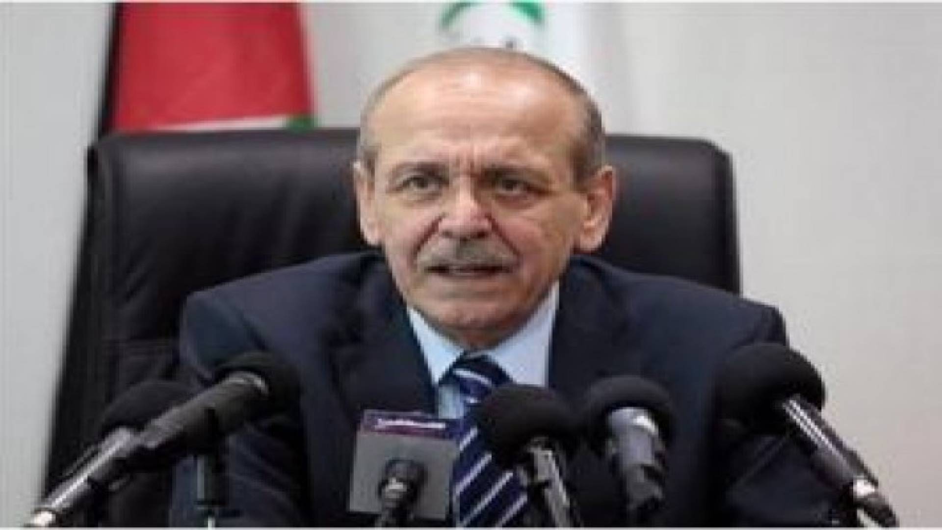 المنظمة تعفي ياسر عبد ربه من منصبه كأمين سر لها