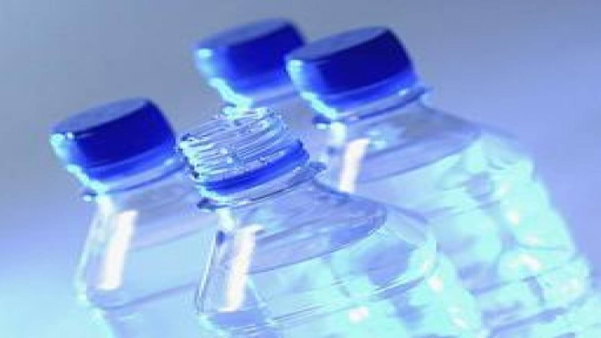 مياه "القناني" بها نسبة من ماء الصنبور