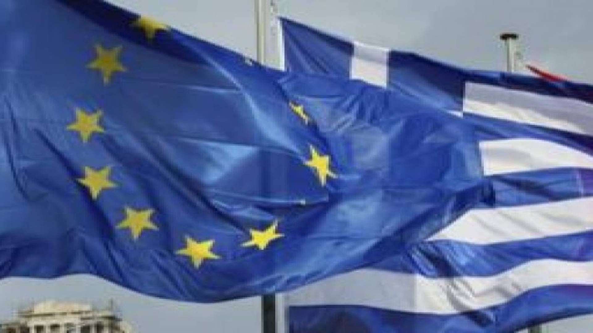 استفتاء اليونان يدفع بـ6 بورصات عربية للتراجع في نهاية تداولات الأحد