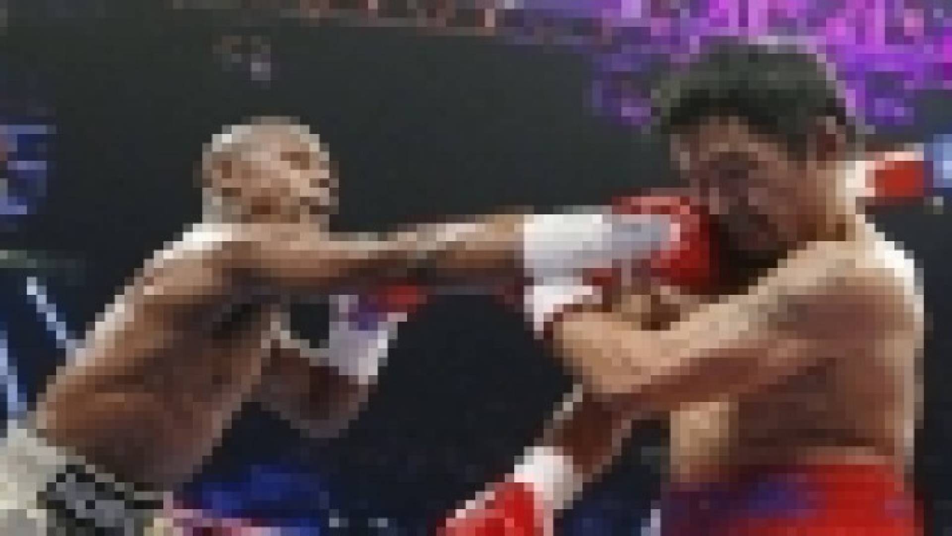 تجريد مايويذر من لقب فاز به في مواجهة باكياو