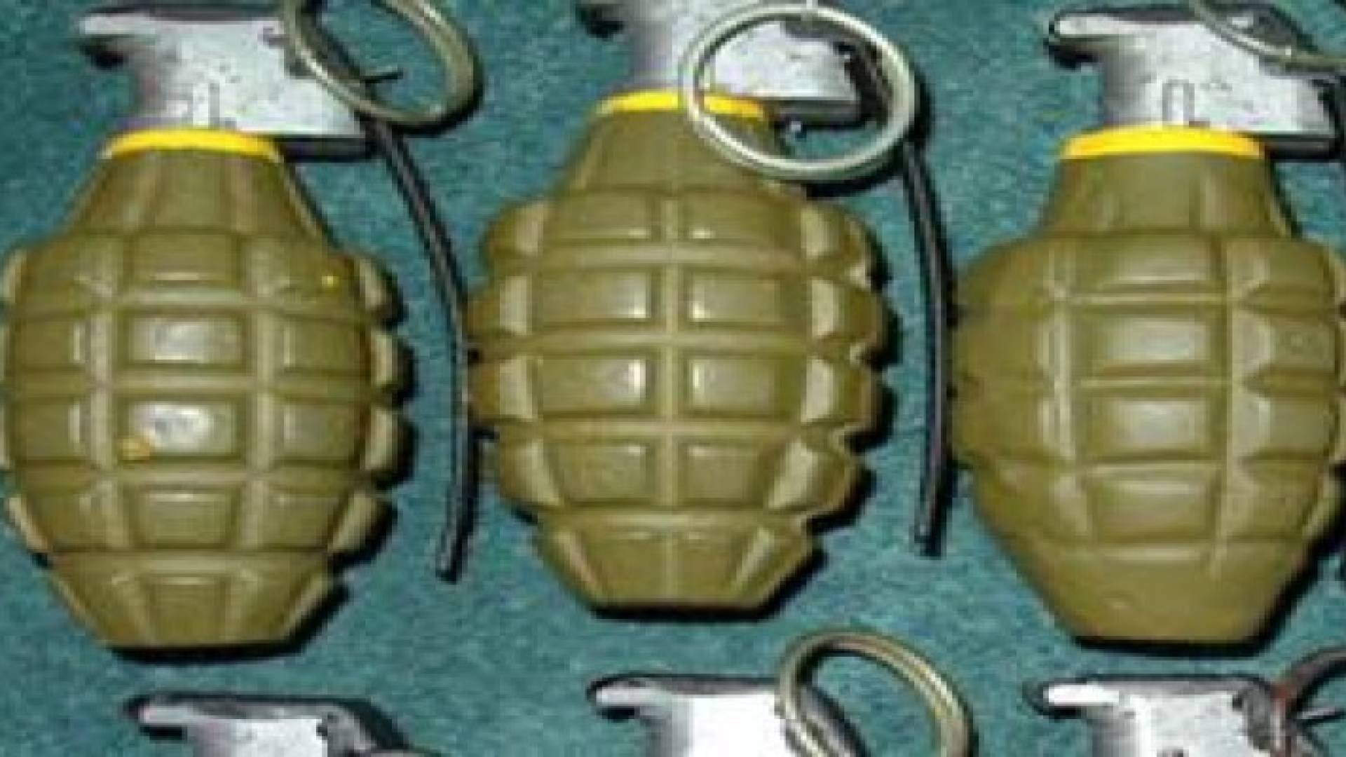 قنابل "يدوية" شرق عمان.. والجيش يتعامل معها