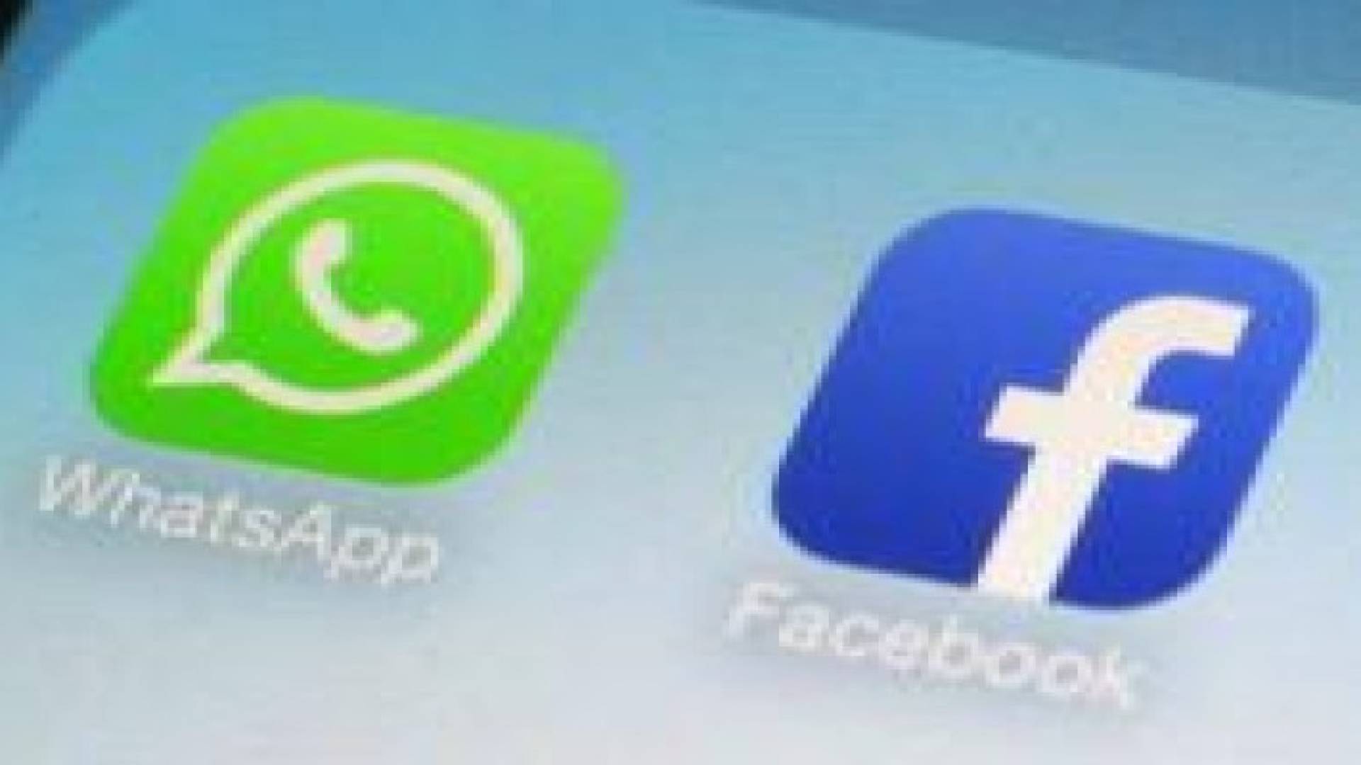 واتساب تختبر إضافة زر "الإعجاب" Like لخدمتها