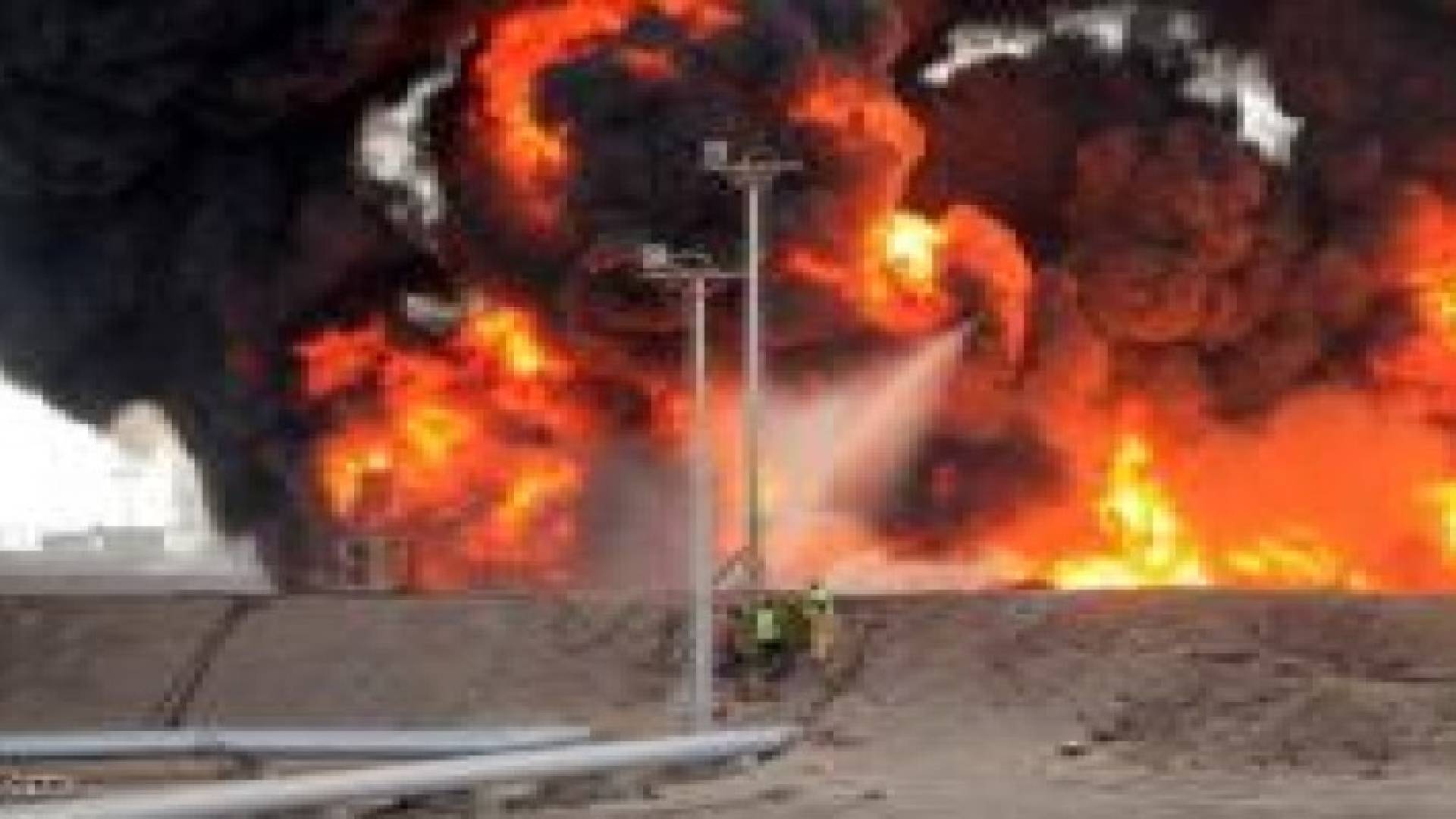 اليمن.. نقص الوقود أخطر من القتال