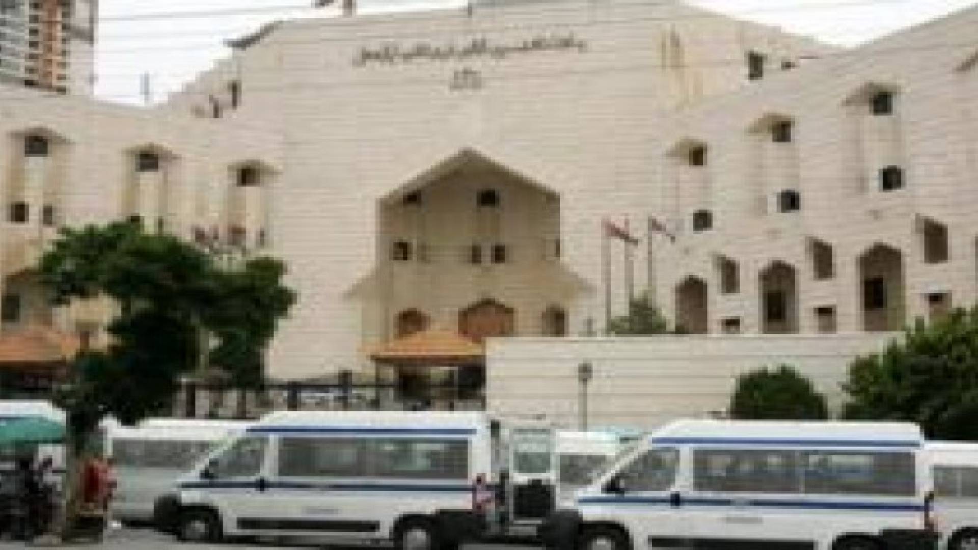 الأشغال الشاقة لأب هتك عرض ابنته الرضيعة "32 مرة" .. تفاصيل