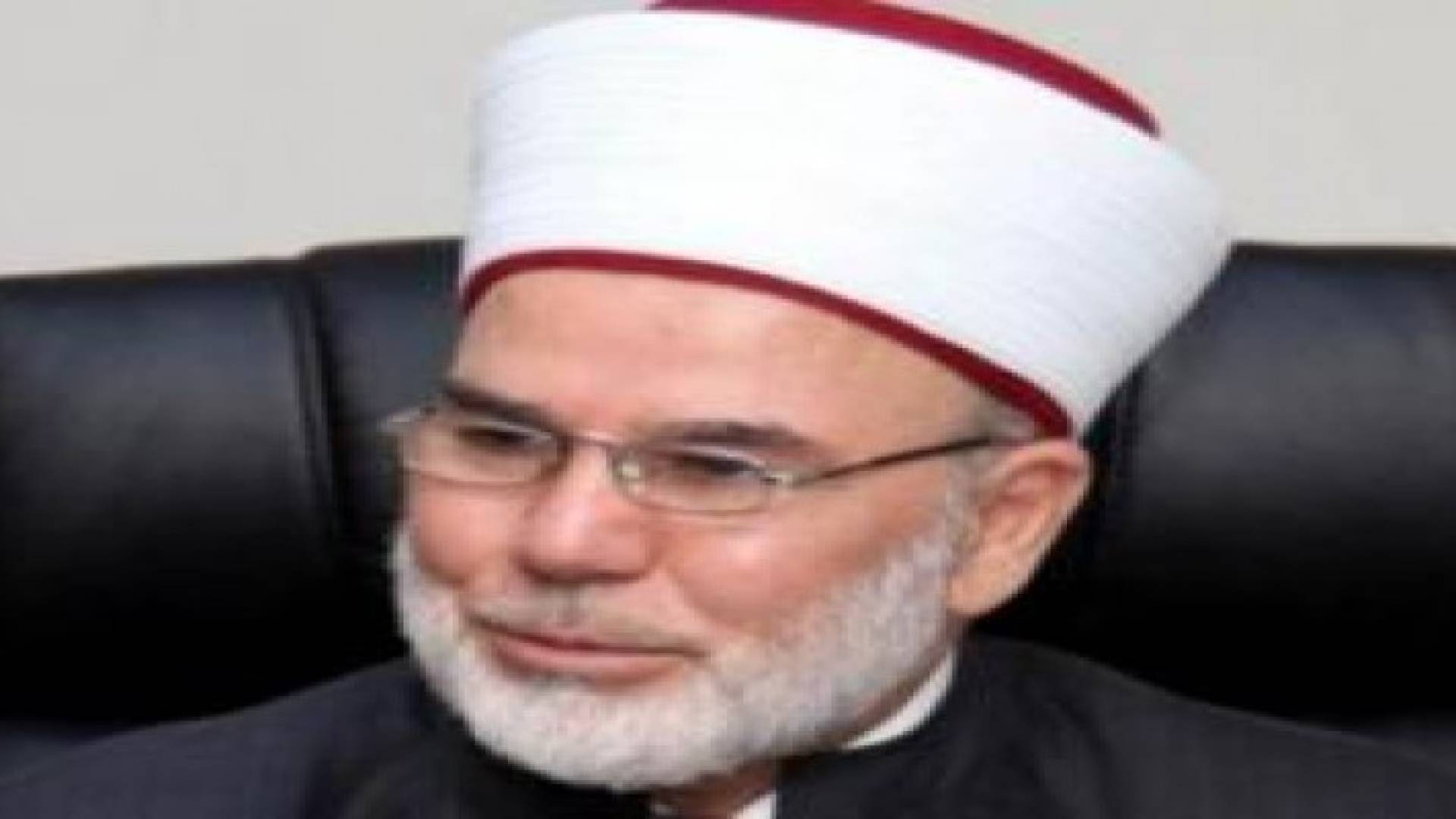 مفتي المملكة: التهنئة بالعيد مشروعة