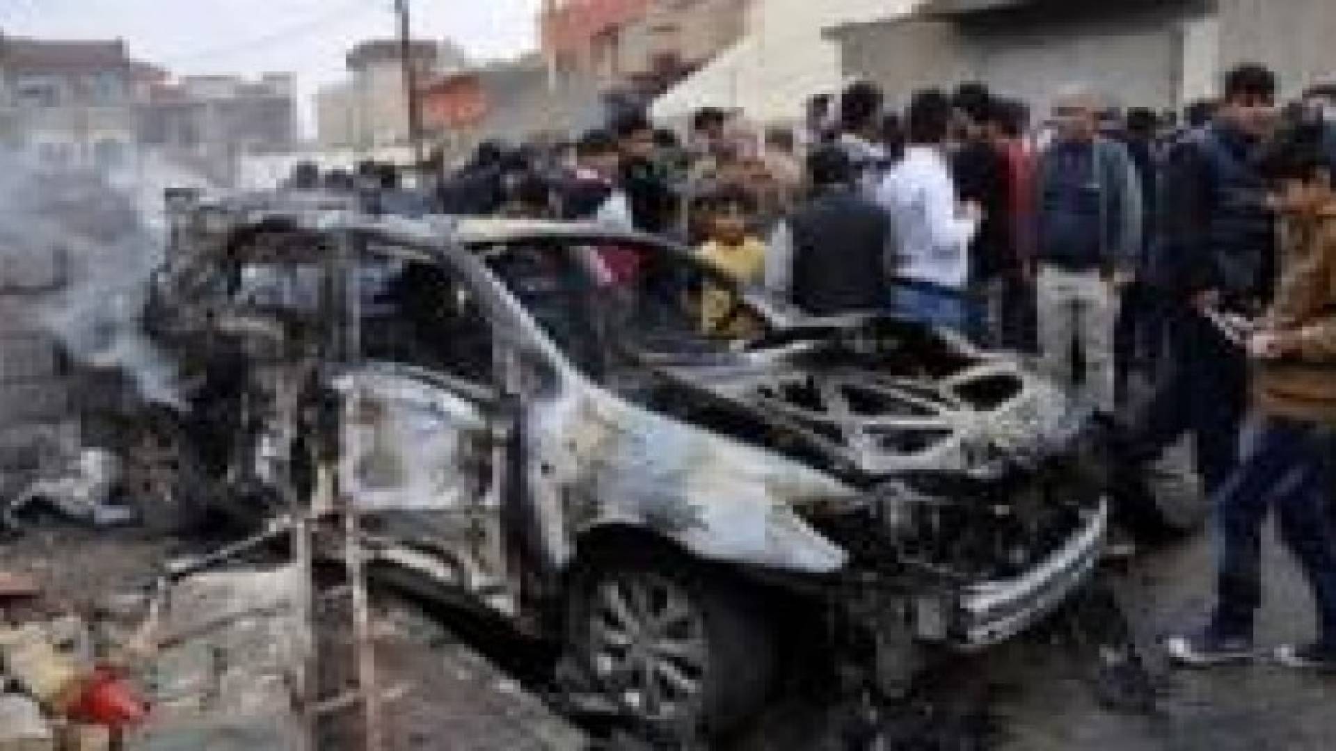 35 قتيلا بانفجار سيارة مفخخة بالعراق