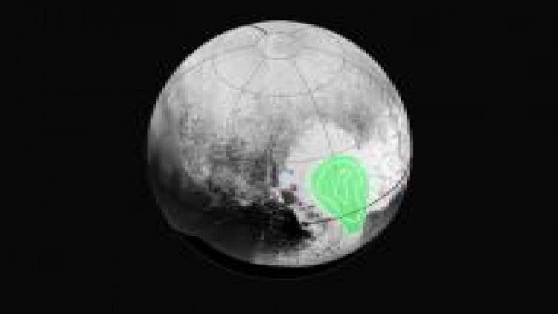 صور جديدة لبلوتو تظهر سهولا متجمدة