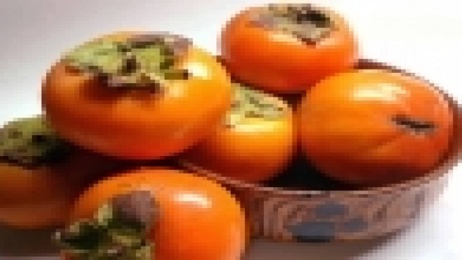 "الكاكا" فاكهة صحية غنية بالألياف