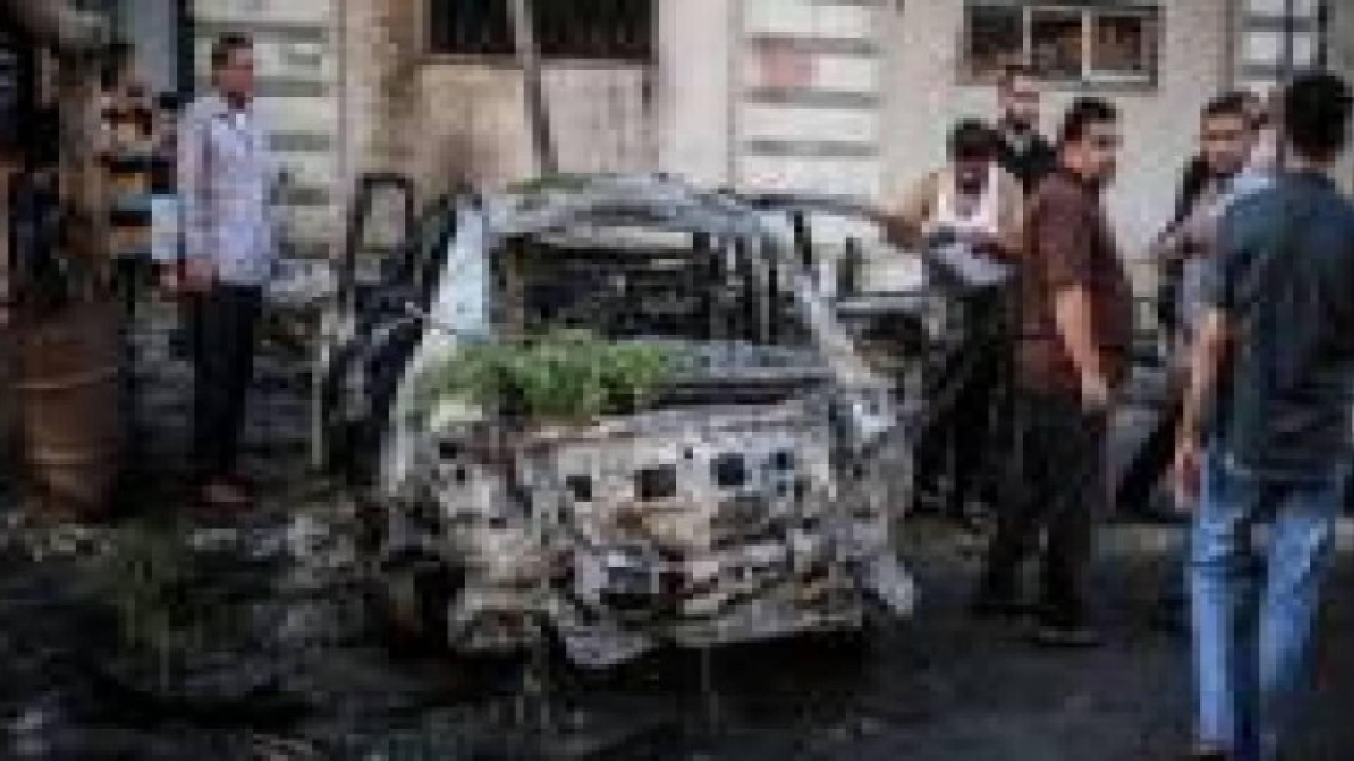 شاهد صور تفجير  5 سيارات  تابعة لحماس والجهاد في غزة