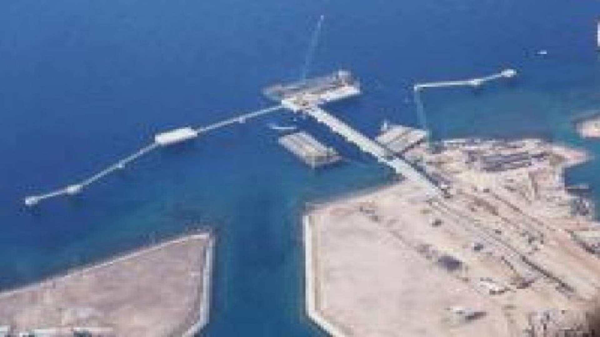 ميناء الغاز في العقبة يضخ لمحطات توليد الكهرباء 315 مليون قدم مكعب يوميا