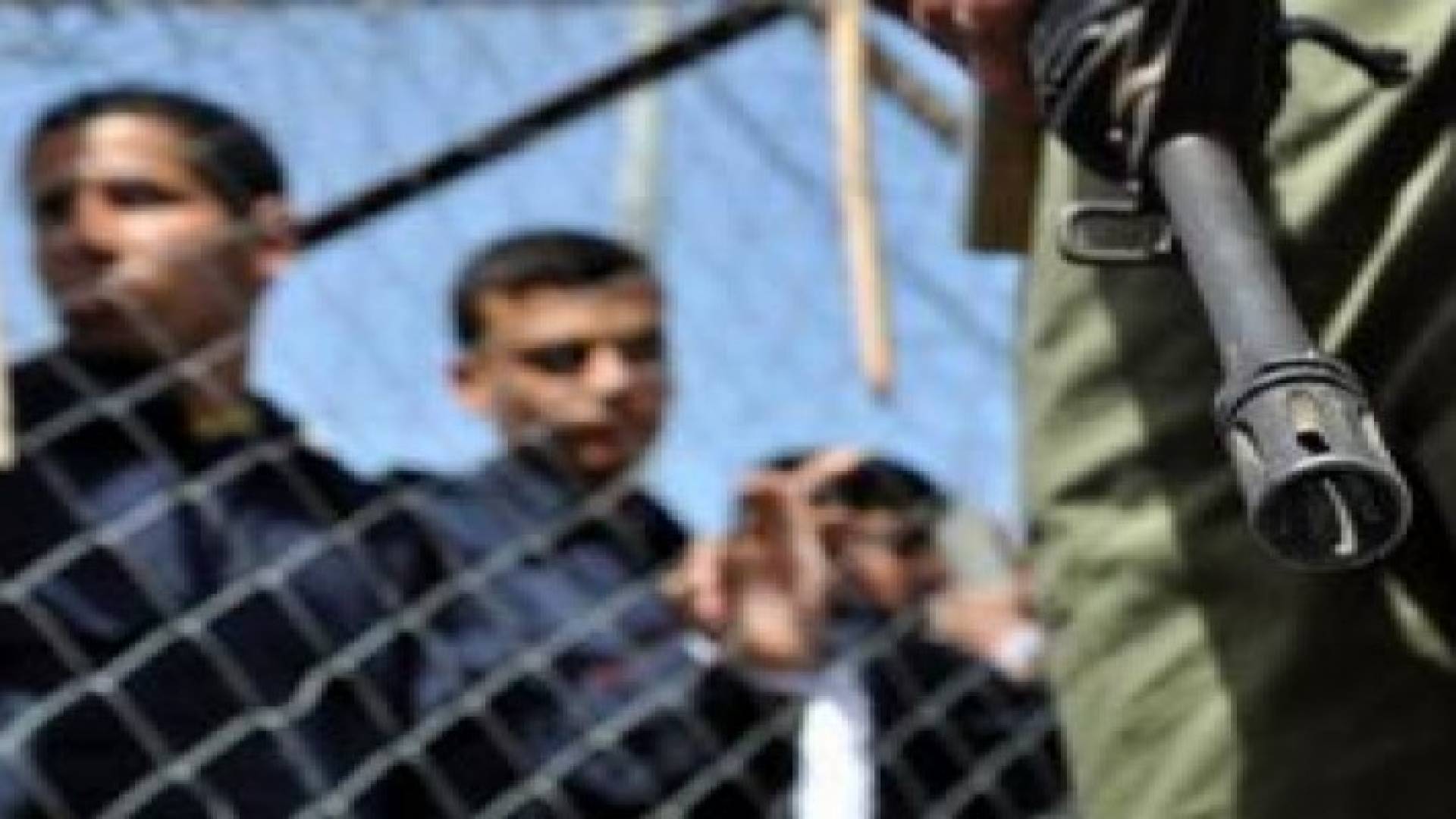 زوجة أسير من غزة ترزق بـ"توأمين" حملت بهما عبر "نطف مهربة"