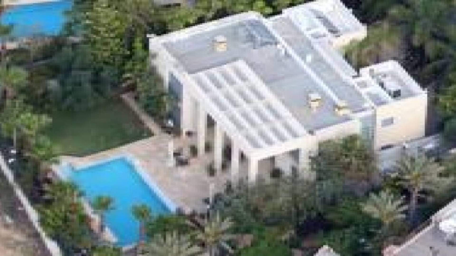شرطة الاحتلال تحقق في فساد مالي بمنزل نتنياهو