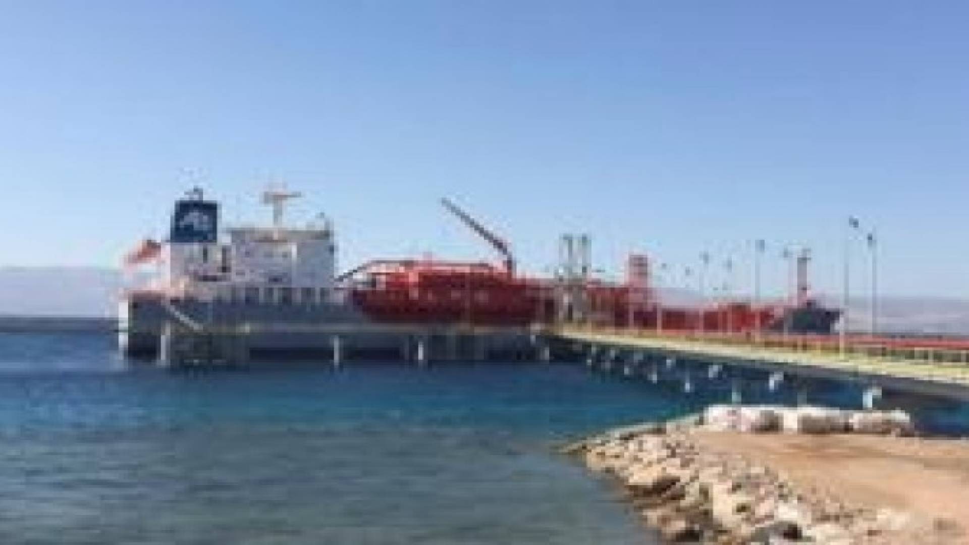 شحنة ثانية من الغاز المسال تصل العقبة