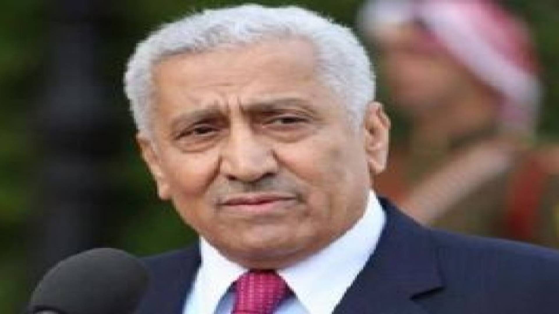 النسور يترأس اجتماعا لبحث المعيقات التي تواجه الصادرات الاردنية الى العراق