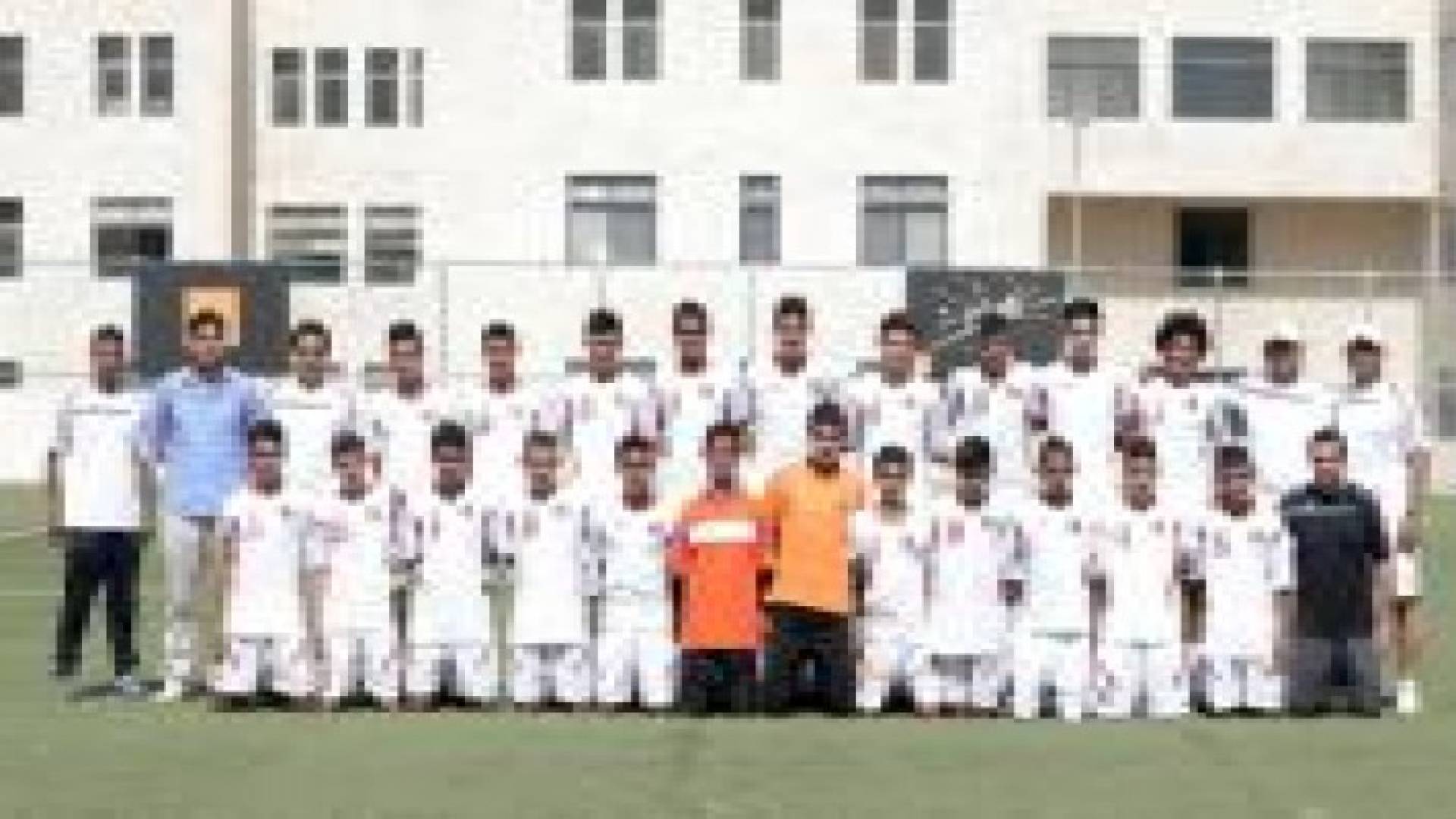 منتخب الناشئين يلتقي نظيره الاماراتي مجددا غدا