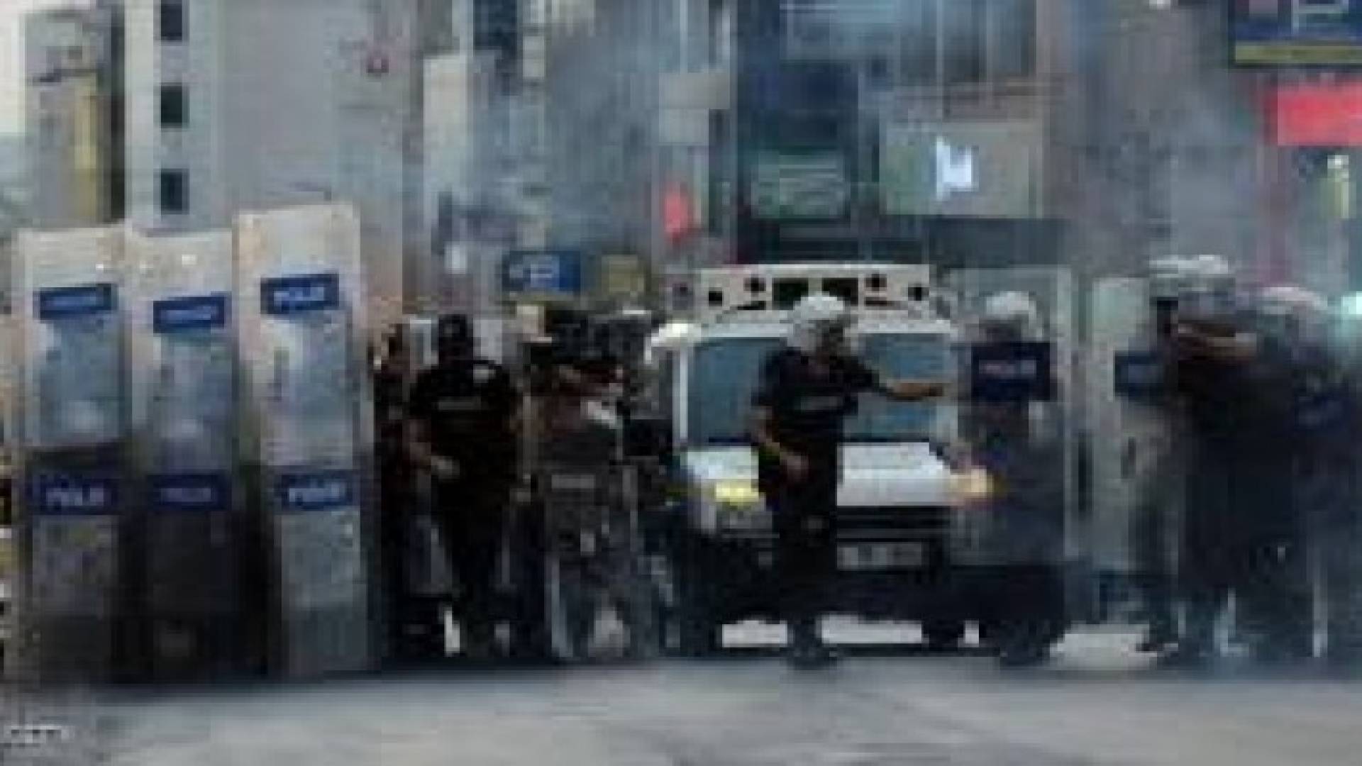 اعتقال العشرات بحملة أمنية تركية في 13 إقليما
