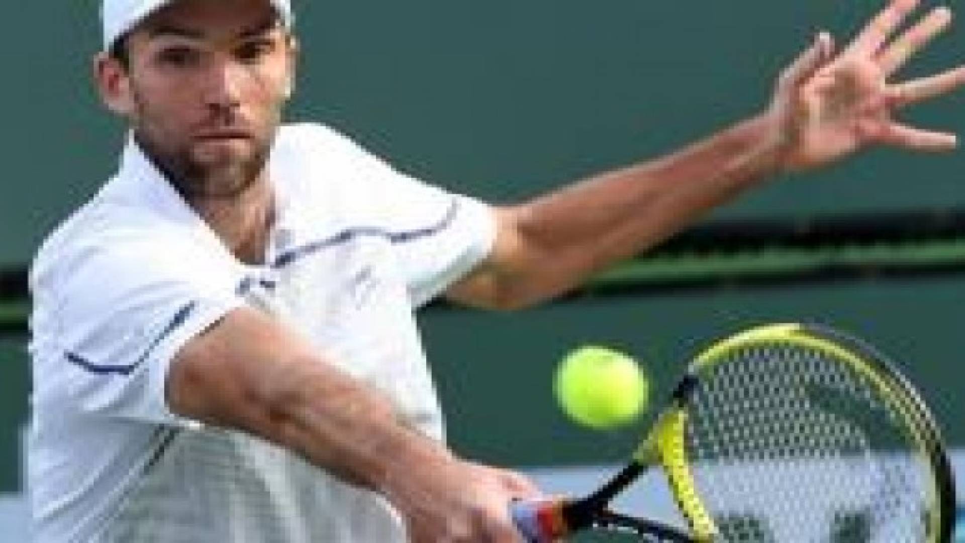 إيفو كارولوفيتش يتأهل لنصف نهائي بطولة كلارو