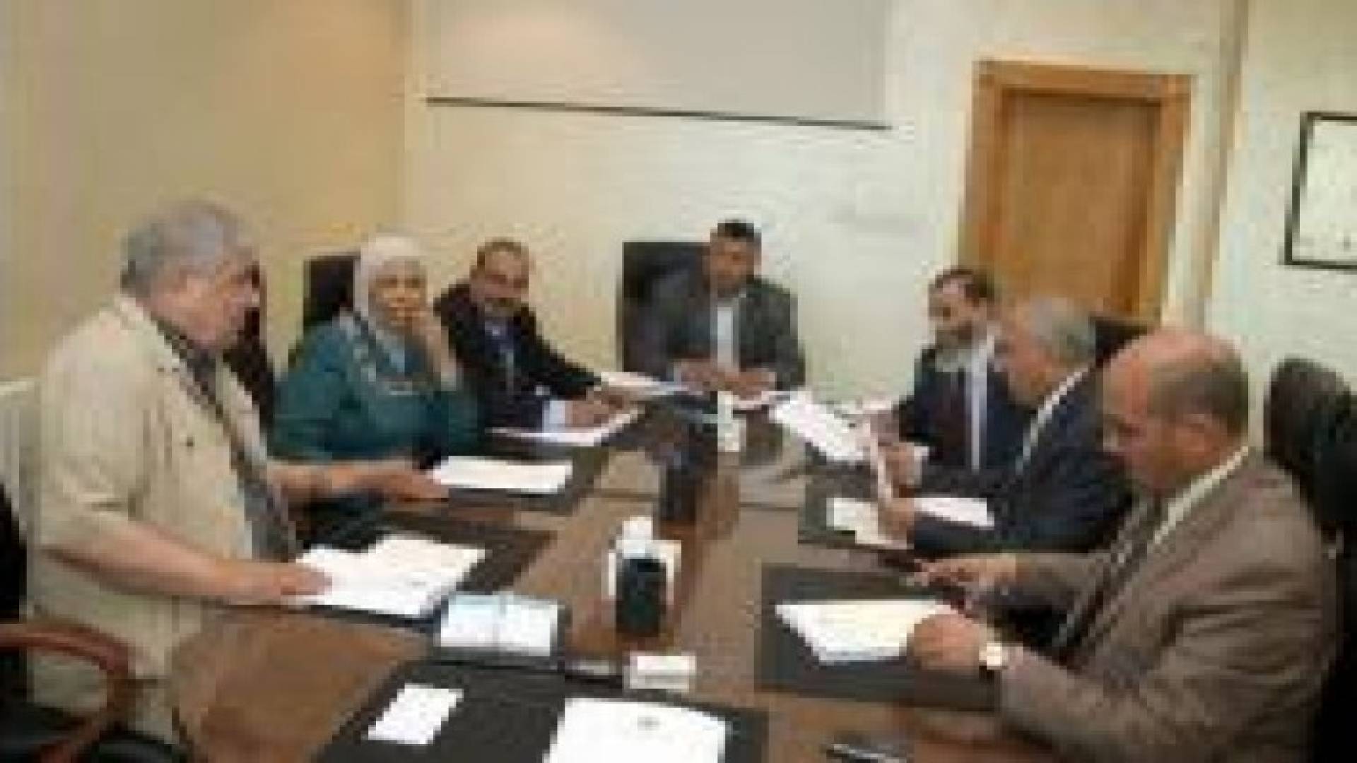 لجنة التربية وكتلة الاصلاح تبحثان احتساب علامة مبحث الحاسوب في معدل التوجيهي