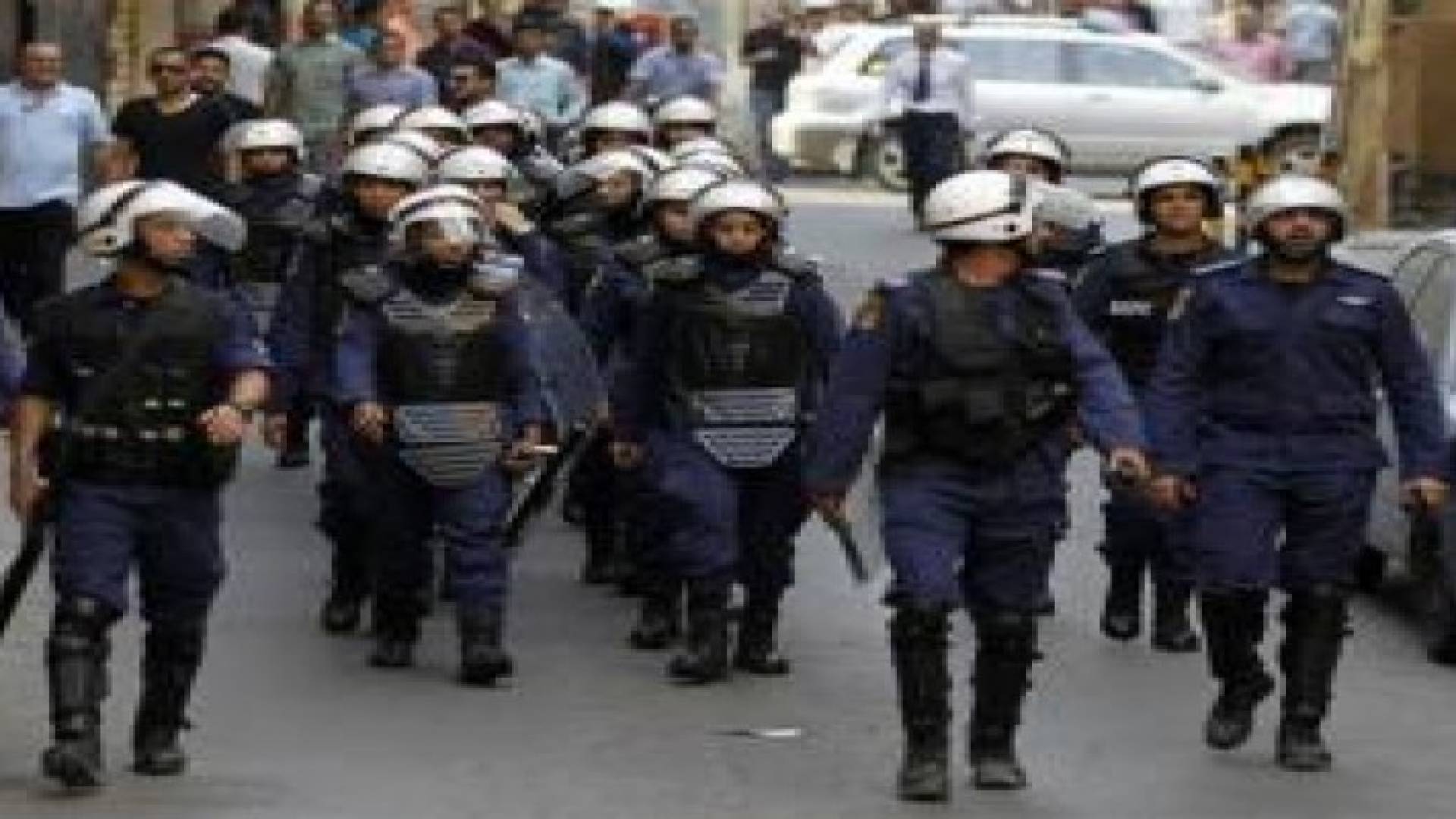 البحرين: استشهاد رجلي أمن وإصابة ثالث في تفجير إرهابي