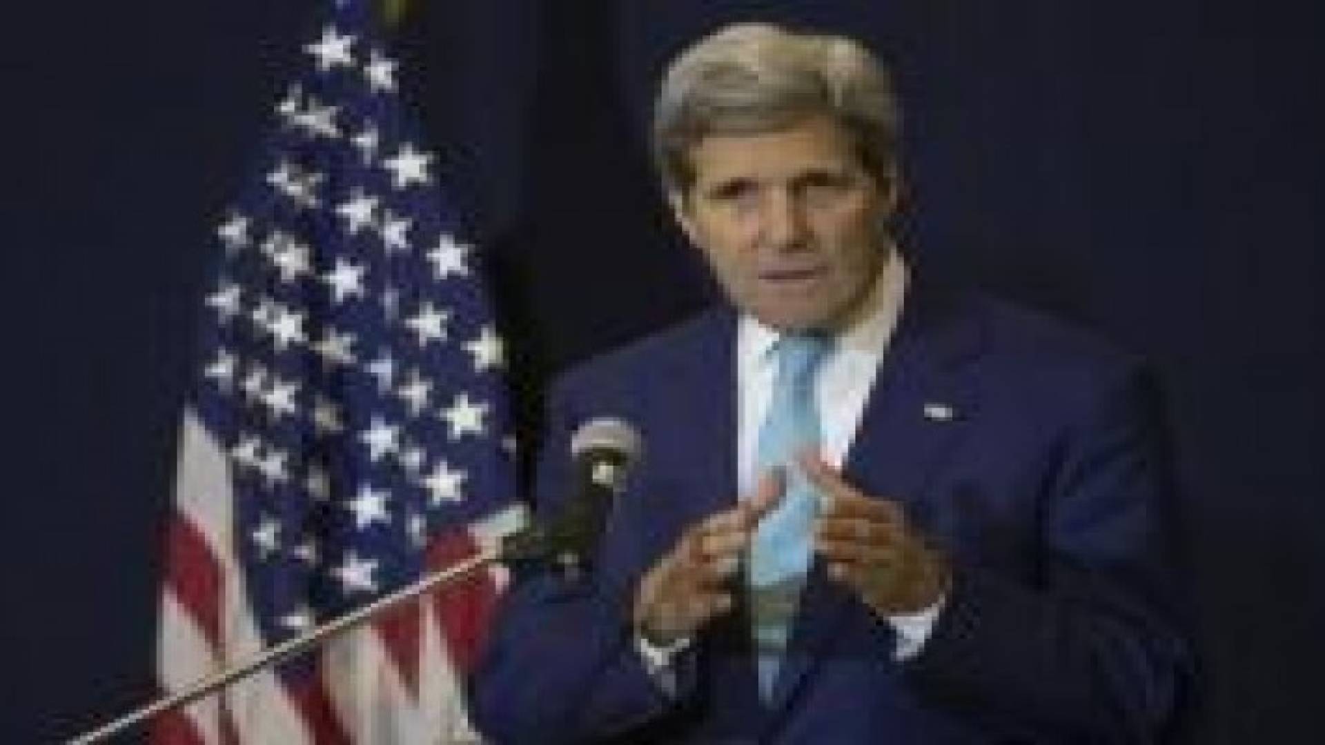 كيري: الإعلام الأمريكي يبث معلومات خاطئة بشأن الاتفاق النووي مع إيران