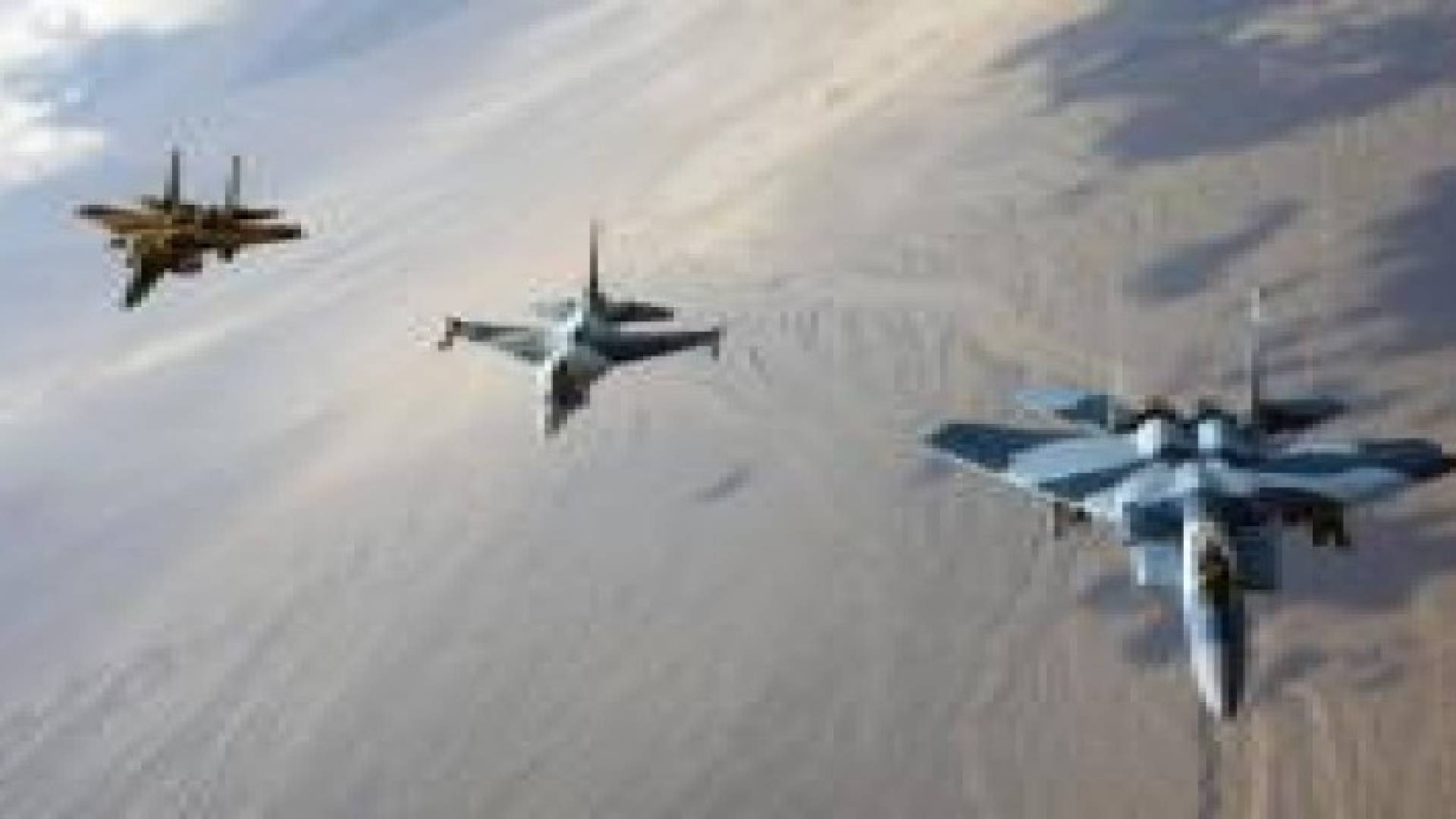 التحالف الدولي يشن 32 غارة جوية ضد "داعش" بسوريا والعراق