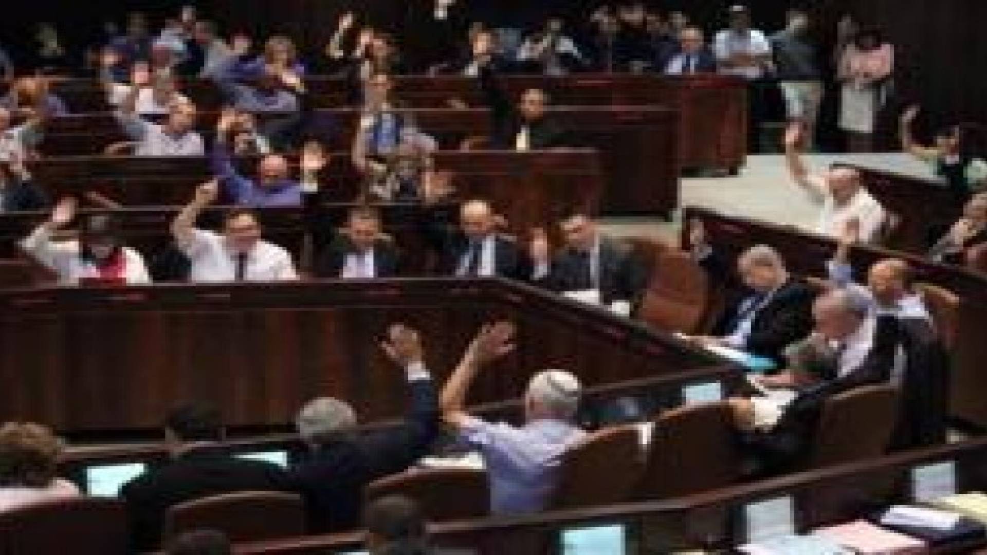 الكنيست تصوت على قانون الإطعام القسري للأسرى