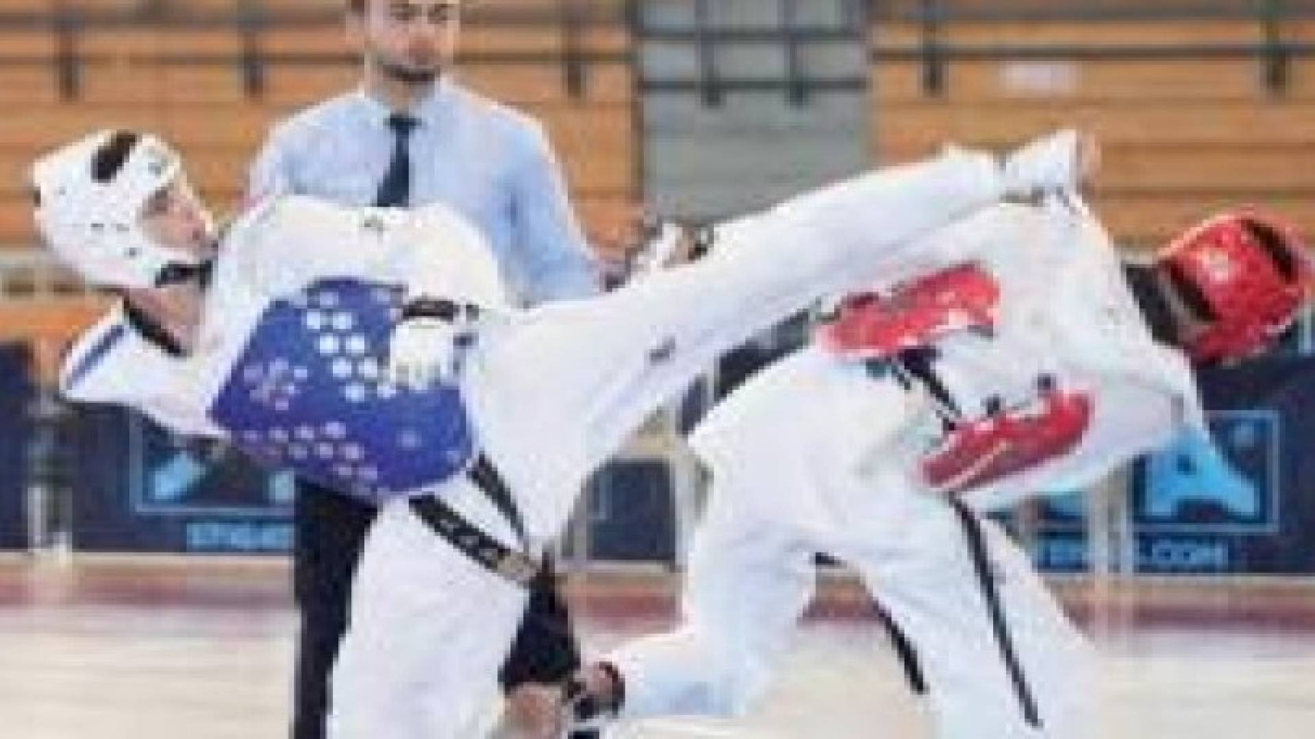 المنتخب الوطني يواصل التحضيرات للمشاركة في بطولة العالم في فيتنام