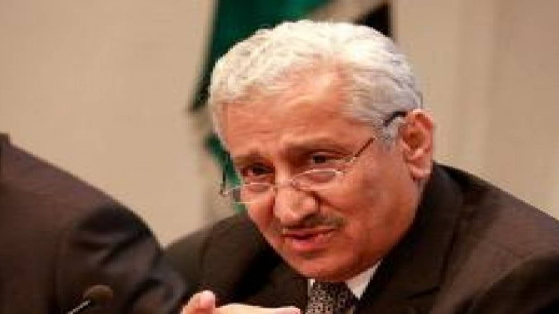 النسور: يدعو لاحداث نقلة نوعية وانطلاقة جديدة في تحفيز واستقطاب الاستثمارات
