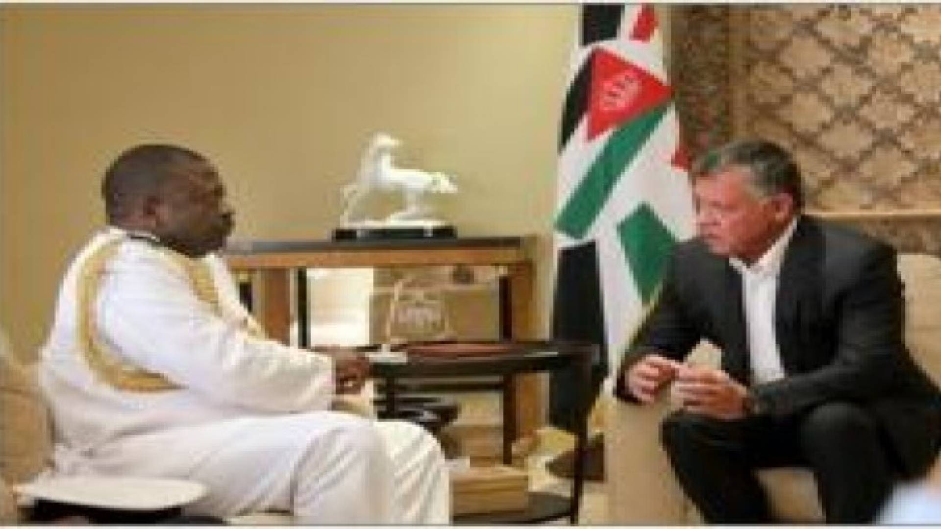 الملك يستقبل رئيس قوات الدفاع الكينية