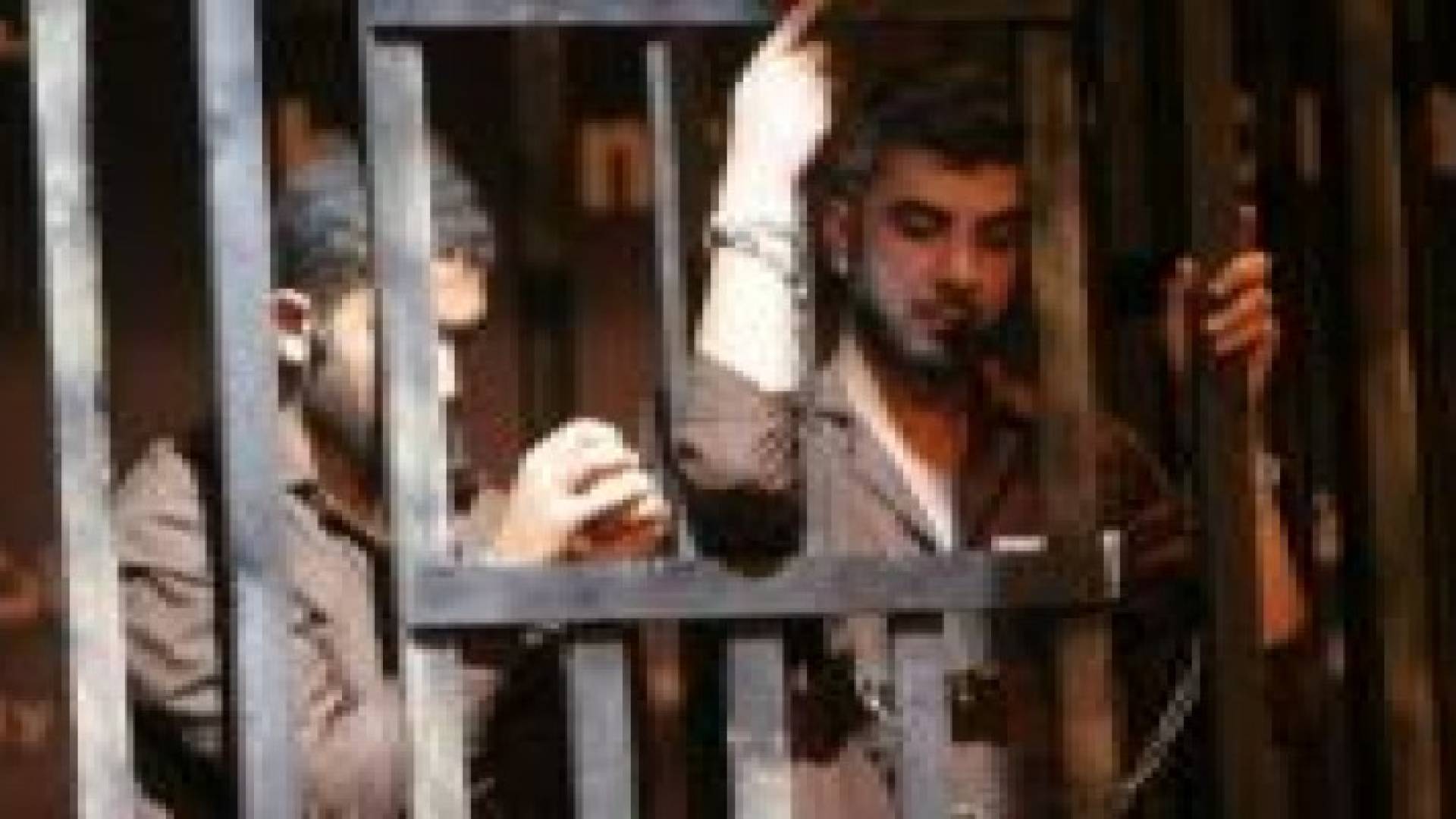 الاحتلال يعيد 39 أسيرا من محرري “صفقة شاليط” لقضاء محكومياتهم