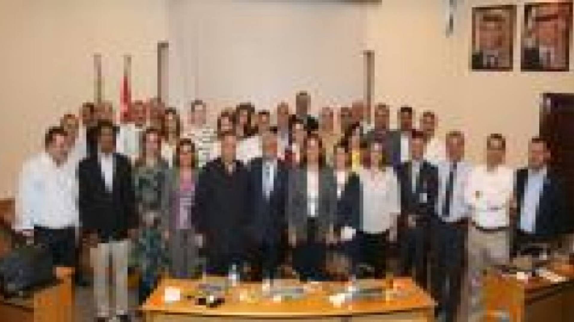 أمين عمان يلتقي جماعة عمان لحوارات المستقبل