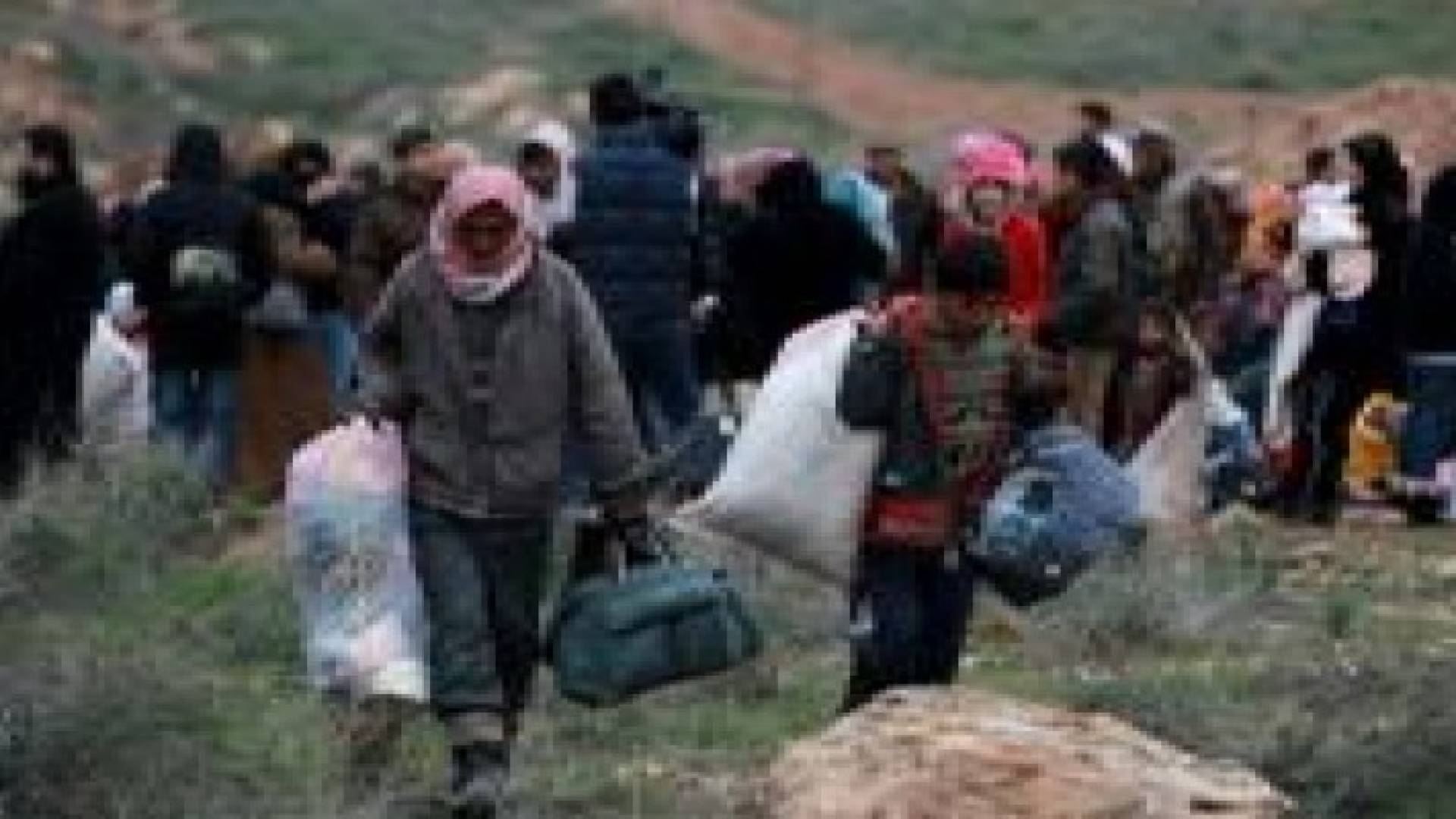 حرس الحدود تستقبل 69 لاجئا سوريا
