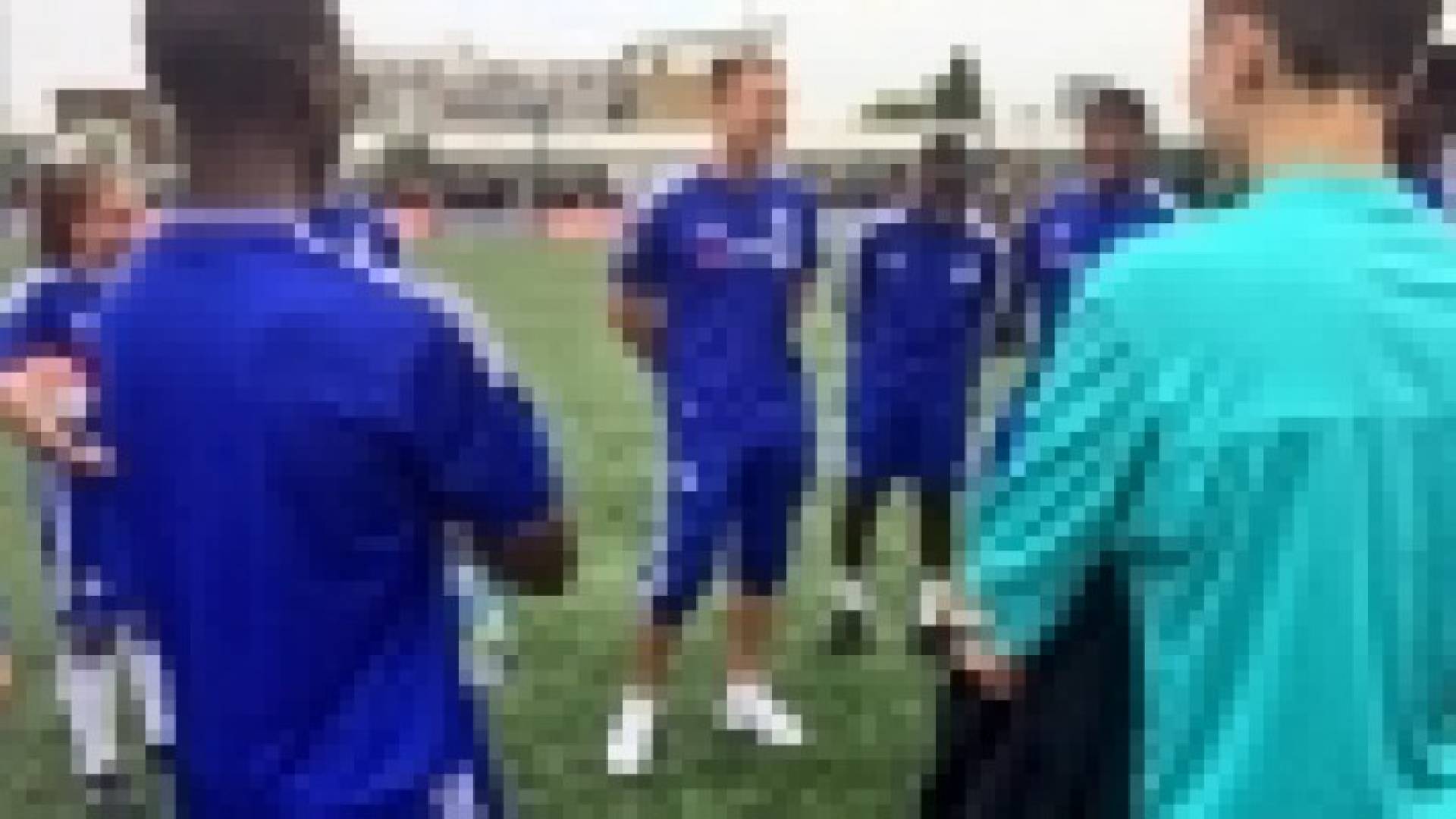 تيري يسعى للبقاء طويلا في الملاعب