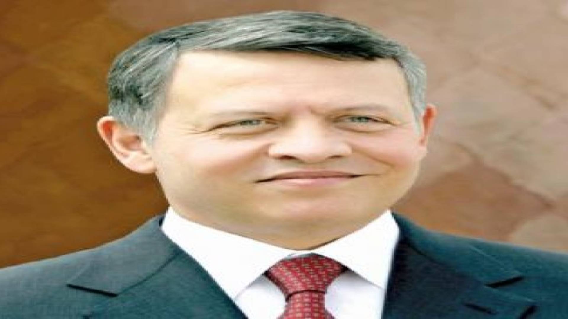 الملك يغادر أرض الوطن للمشاركة في حفل افتتاح قناة السويس